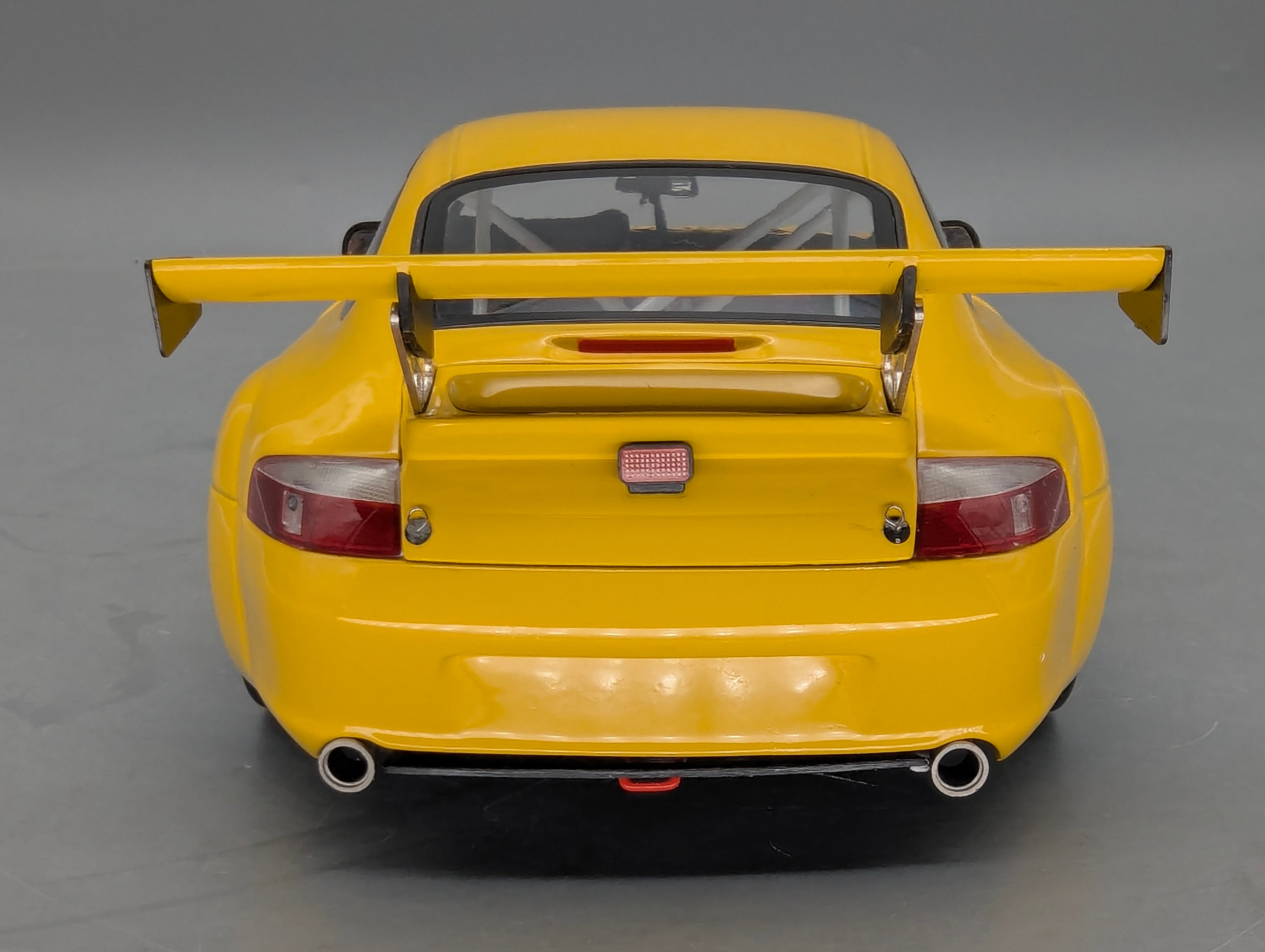 Coches en miniatura 1:43 Minichamps Mercedes Benz SL65 AMG Black Series Plata con embalaje original