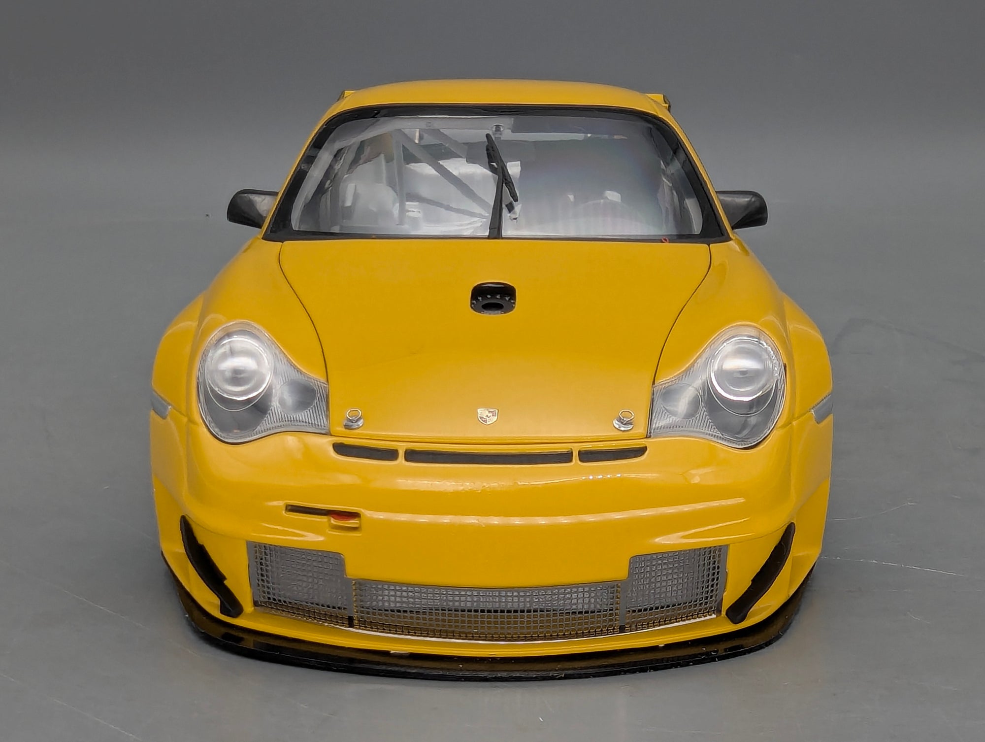 Modellautos 1:18 Minichamps Porsche 911 GT3 RSR ALMS 2004 Gelb mit OVP