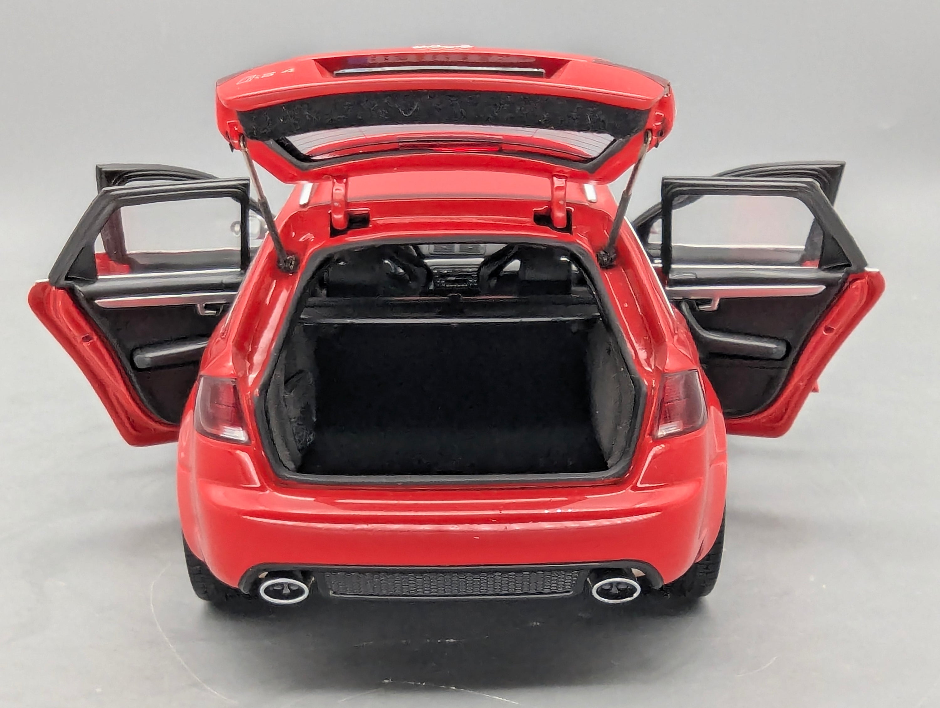 Coches en miniatura 1:43 Minichamps Mercedes Benz SL65 AMG Black Series Plata con embalaje original