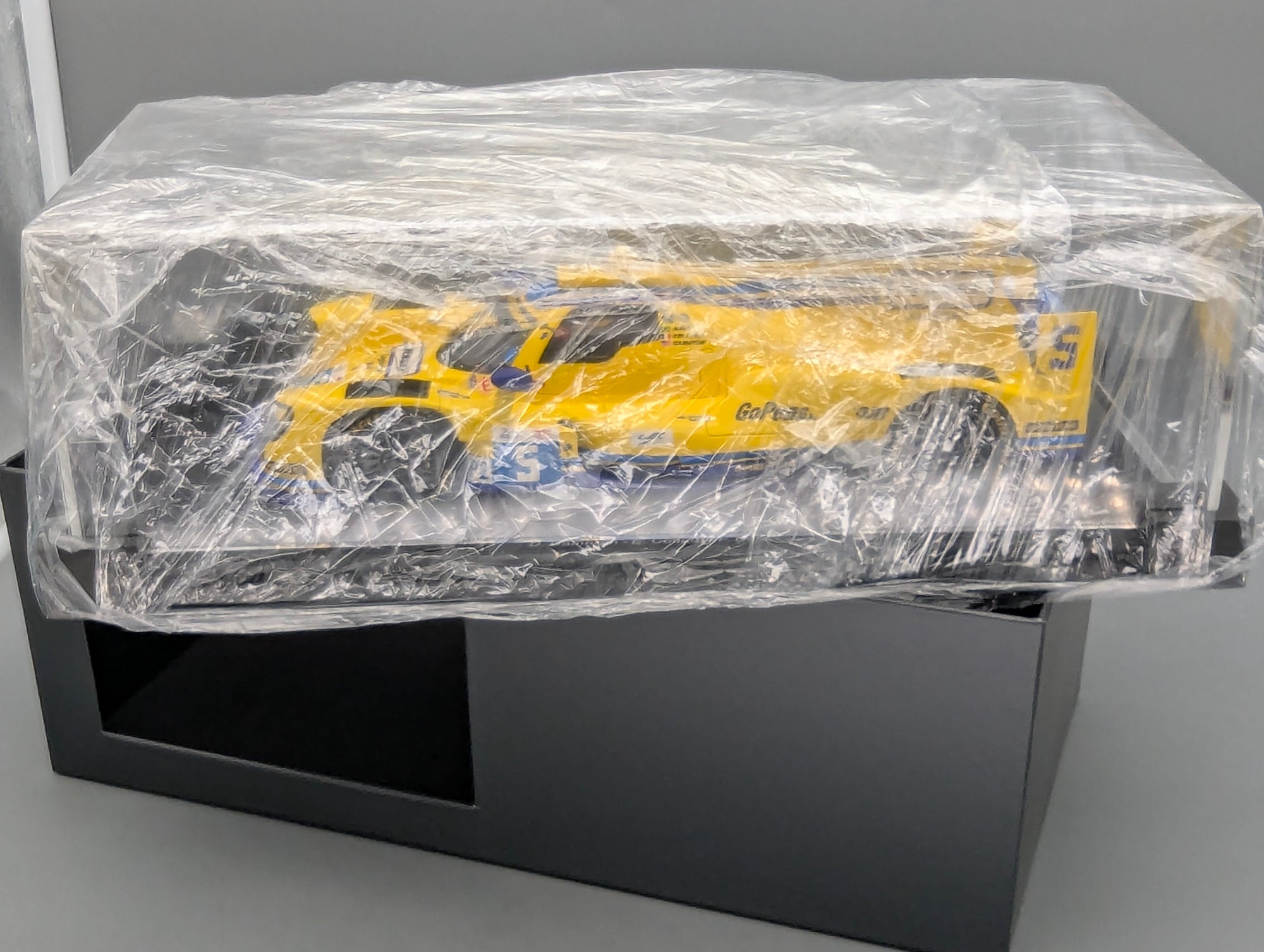 Modellautos 1:18 Spark 18S805 Oreca 07 - Gibson Team Penske 24h Le Mans 2022 #5 mit OVP