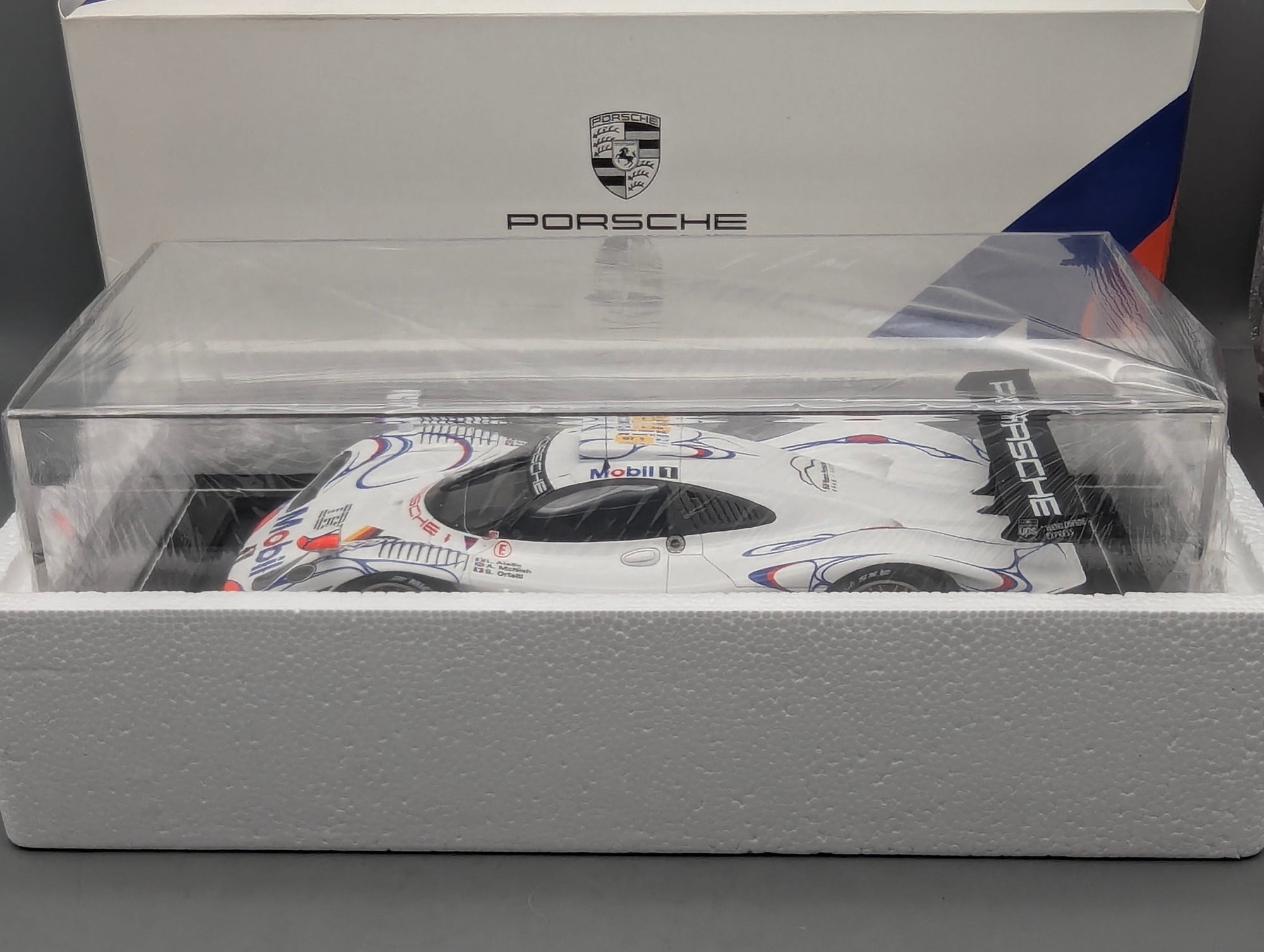 Coches en miniatura 1:43 Minichamps Mercedes Benz SL65 AMG Black Series Plata con embalaje original