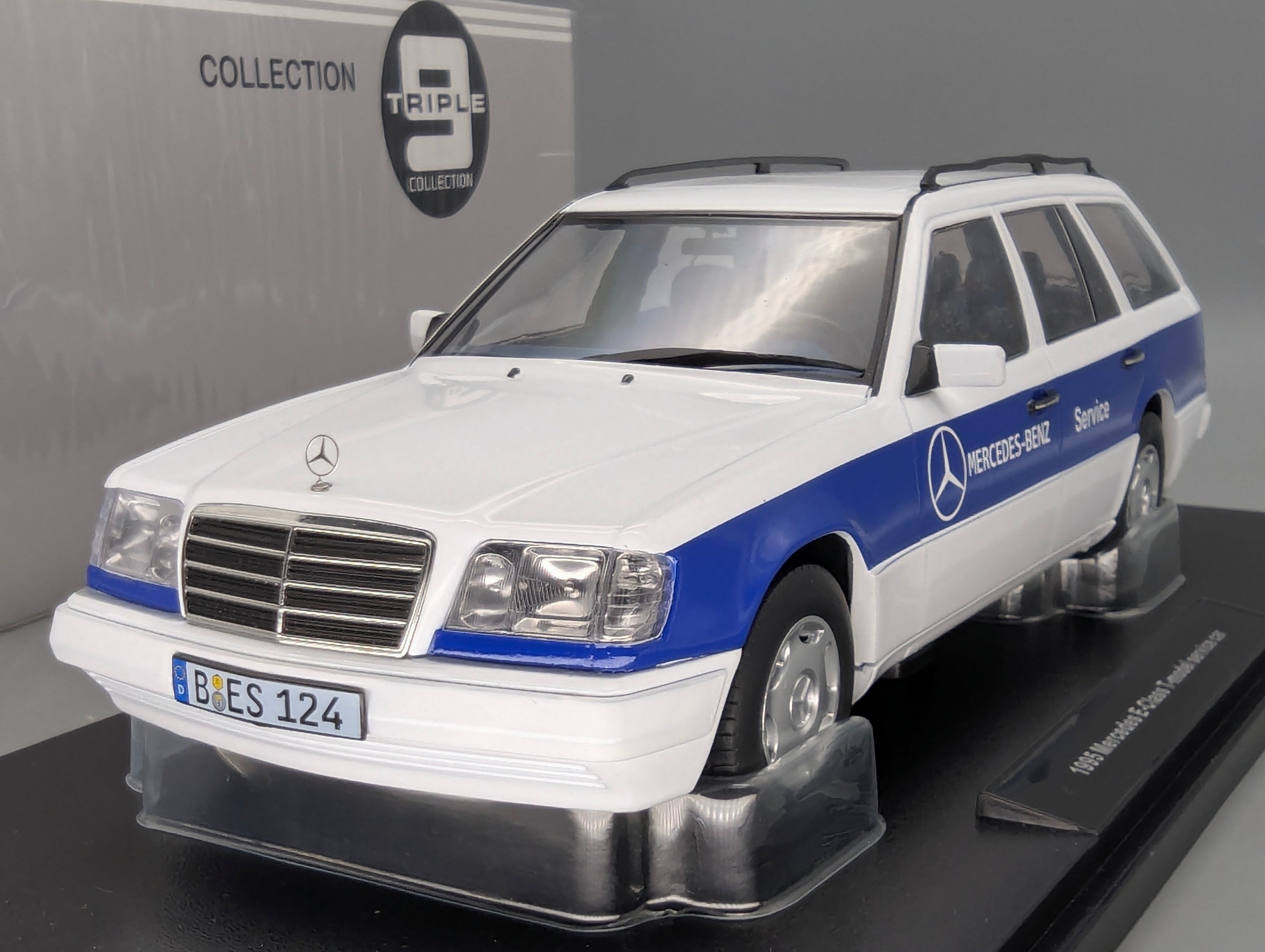 Modellautos 1:18 Triple9 Mercedes-Benz E-Klasse T-Modell Service Car 1995 OVP