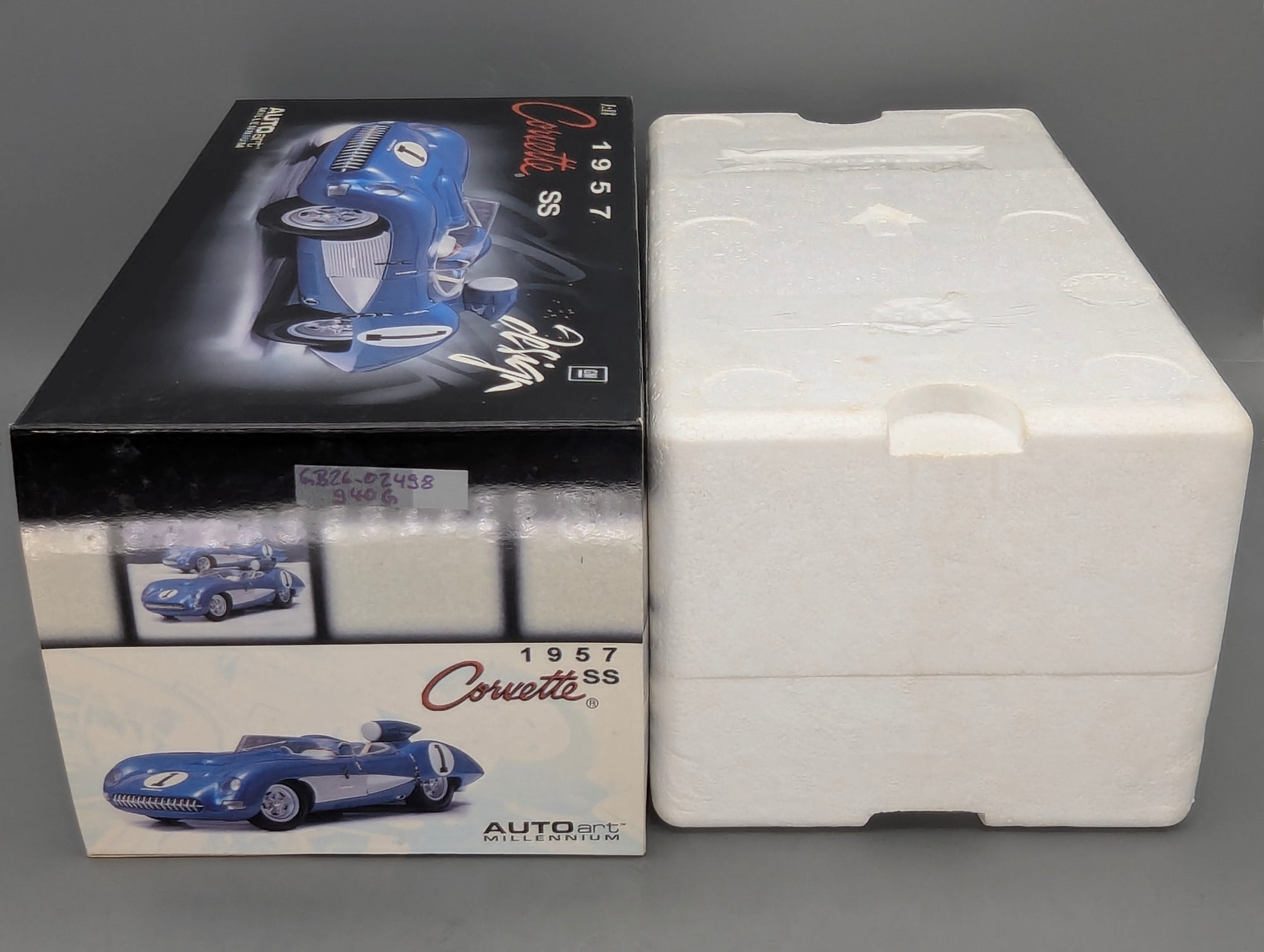 Modellautos 1:18 AUTOart Millenium 71051 Chevrolet Corvette SS 1957 Blau #1 mit OVP
