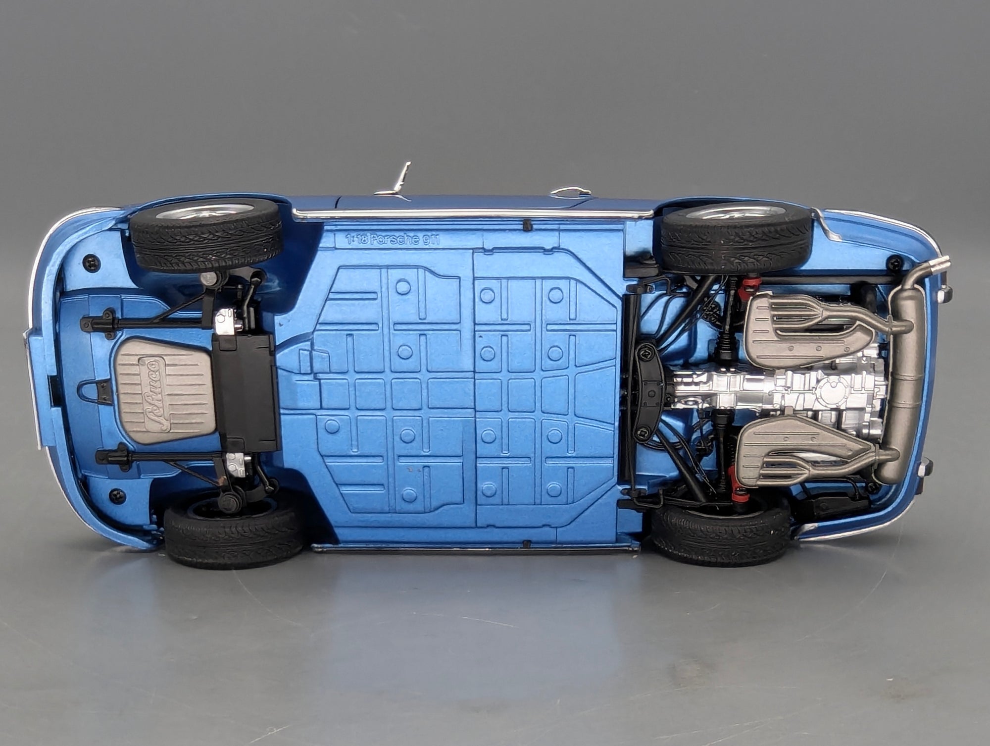Modellautos 1:18 Schuco Porsche 911 S Coupe 1973 Blau Metallic mit OVP