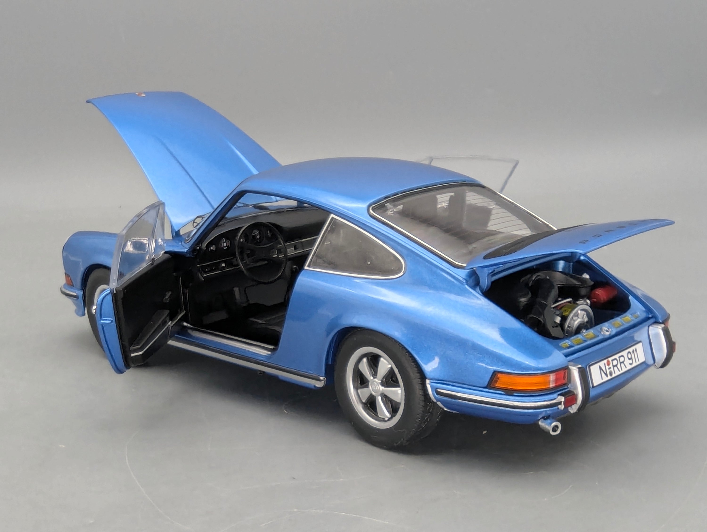 Modellautos 1:18 Schuco Porsche 911 S Coupe 1973 Blau Metallic mit OVP