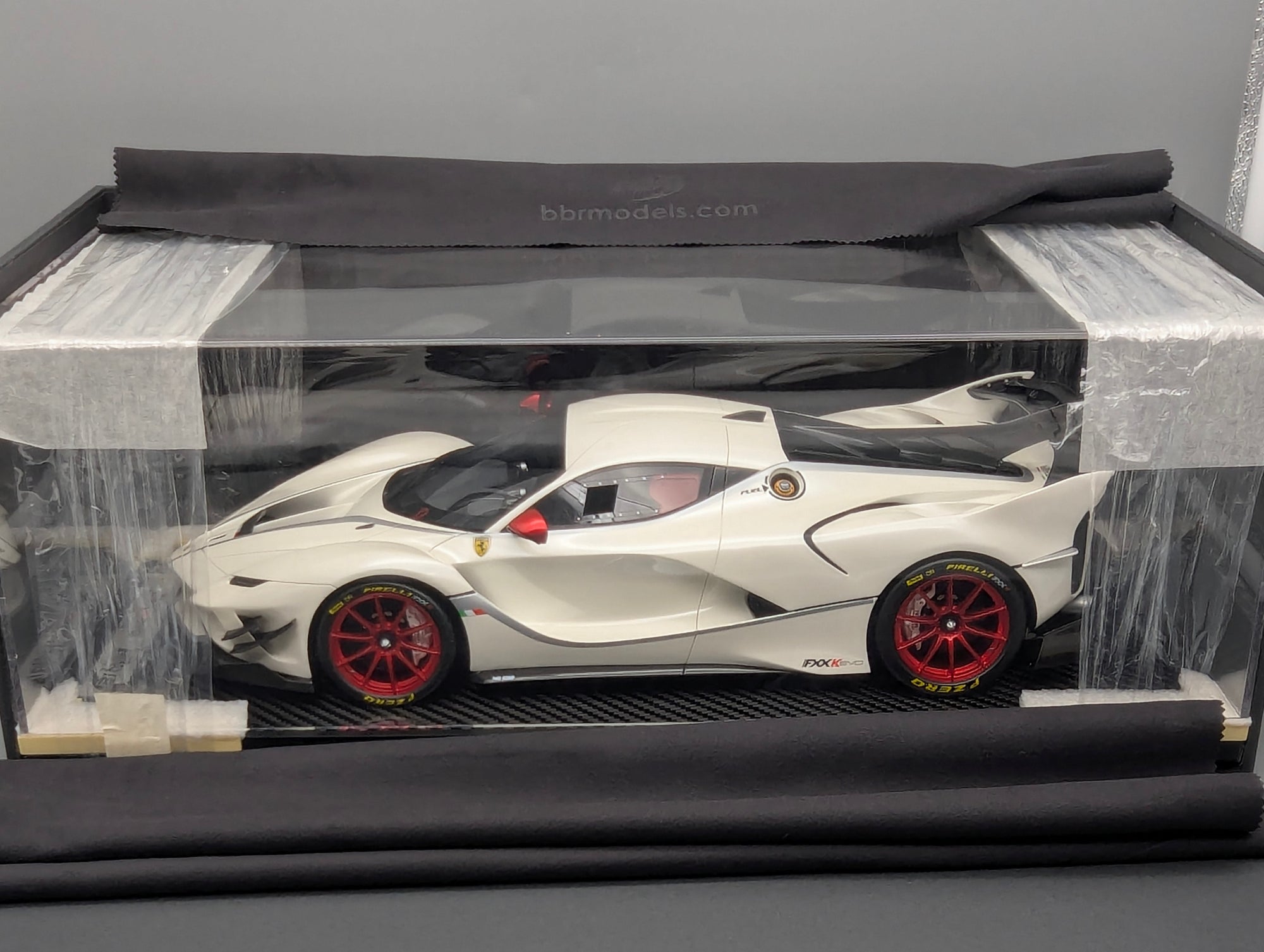 Modellautos 1:12 BBR Ferrari FXX-K EVO Gloss Pearl White Ltd UNIKAT 01/01 OVP