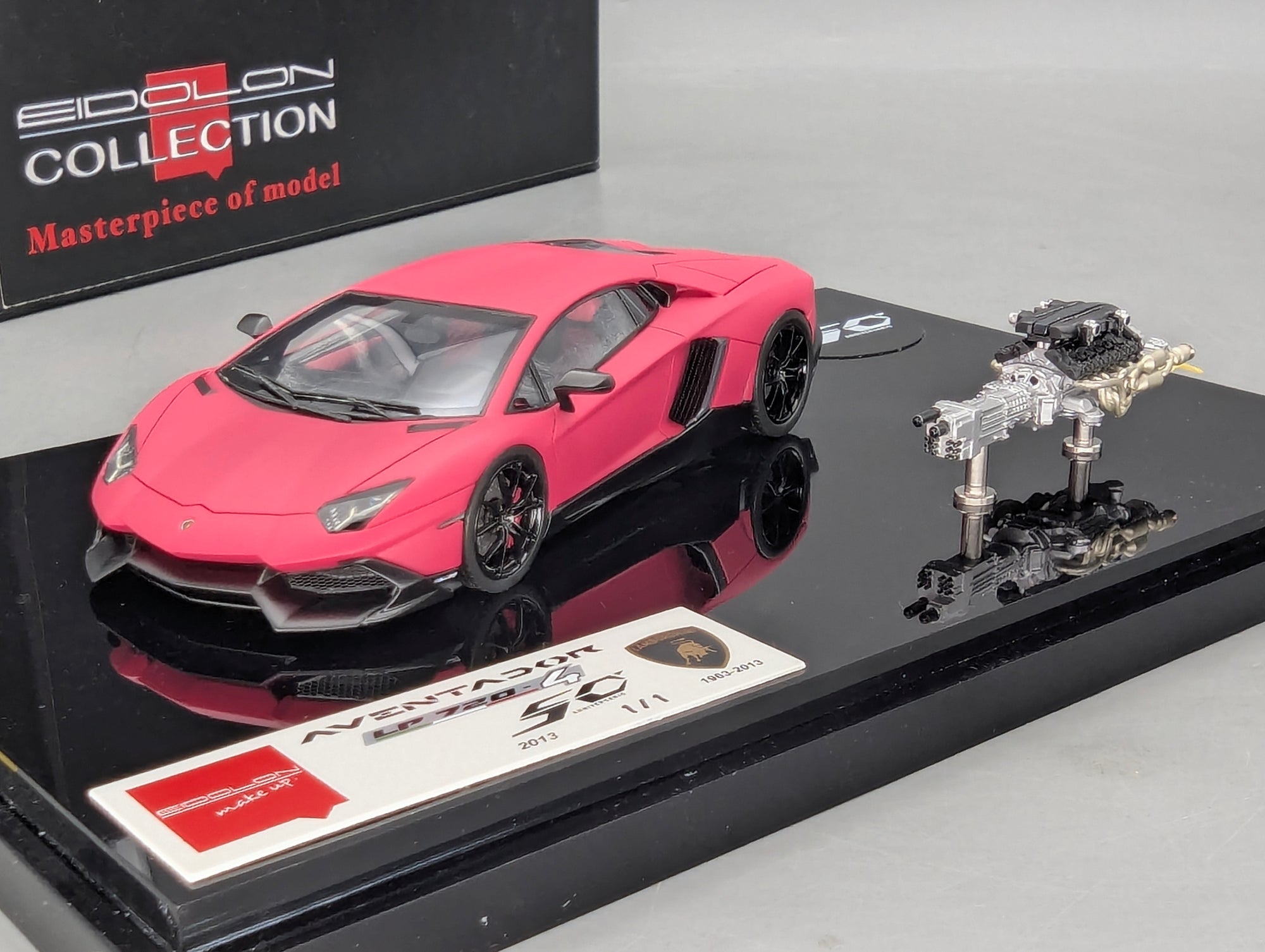Eidolon Make Up 1:43 Lamborghini Aventador LP720-4 Matt Pink UNIKAT Ltd 01/01 Engine Set OVP