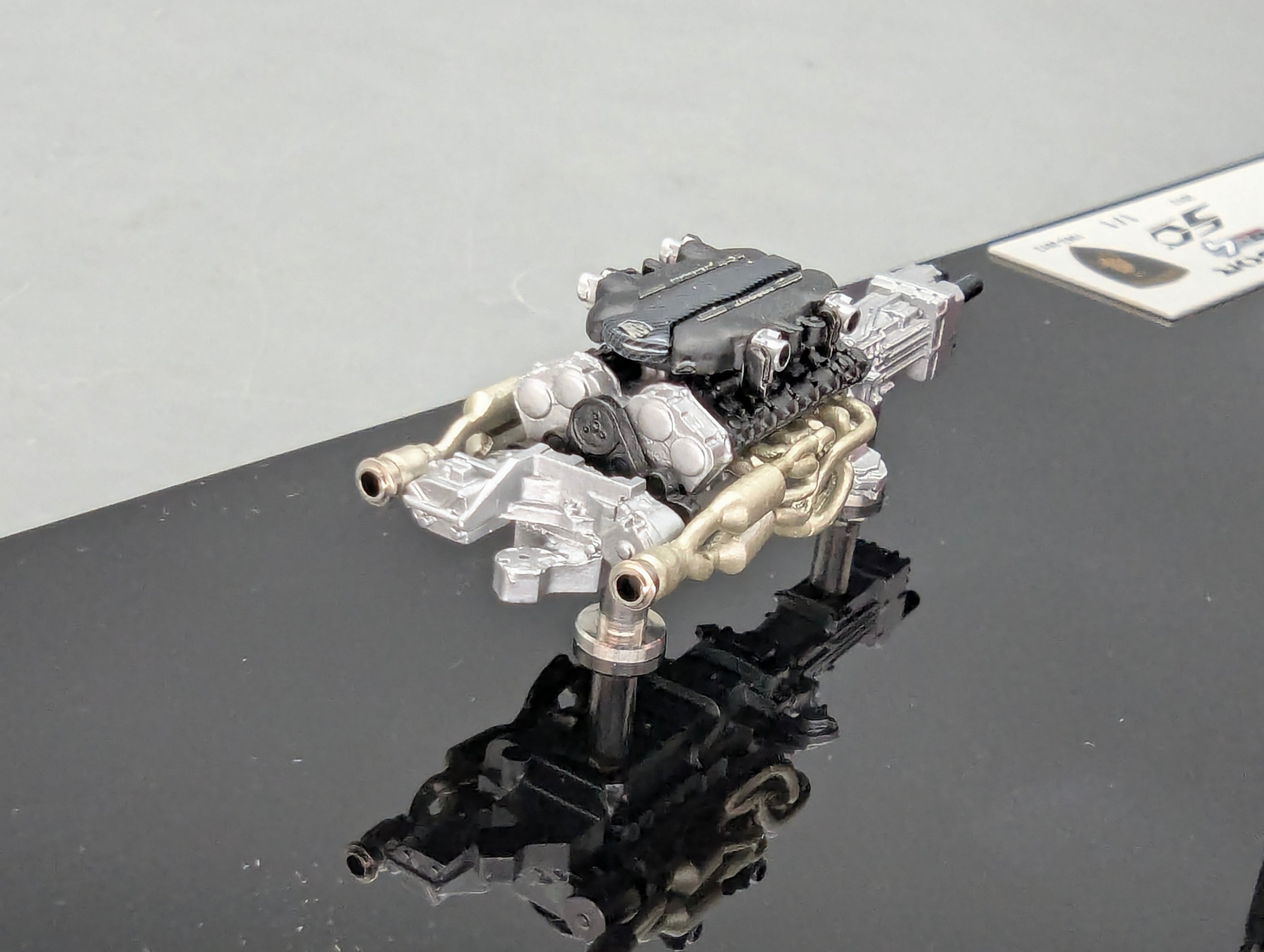 Eidolon Make Up 1:43 Lamborghini Aventador LP720-4 Matt Pink UNIKAT Ltd 01/01 Engine Set OVP