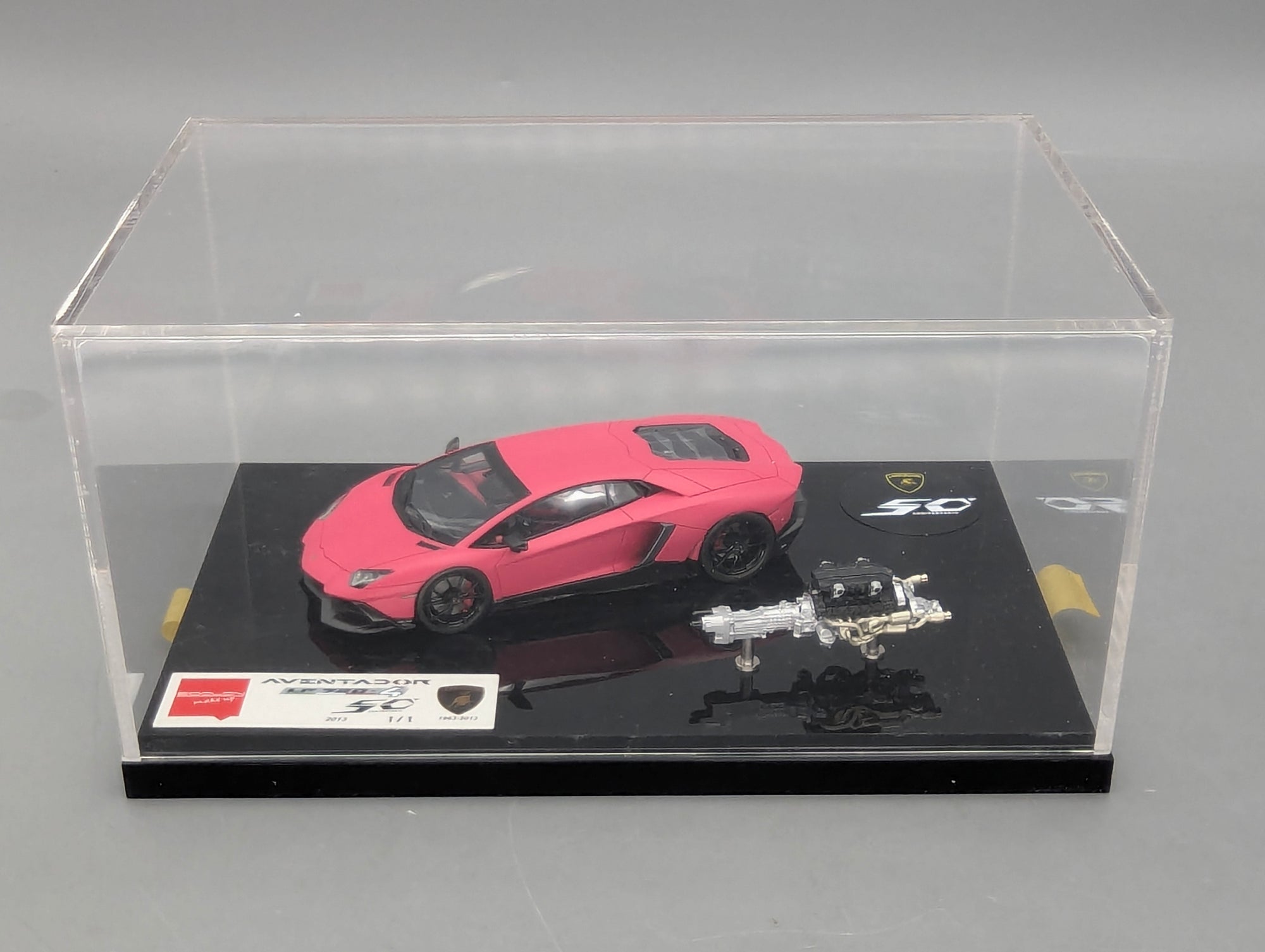 Eidolon Make Up 1:43 Lamborghini Aventador LP720-4 Matt Pink UNIKAT Ltd 01/01 Engine Set OVP