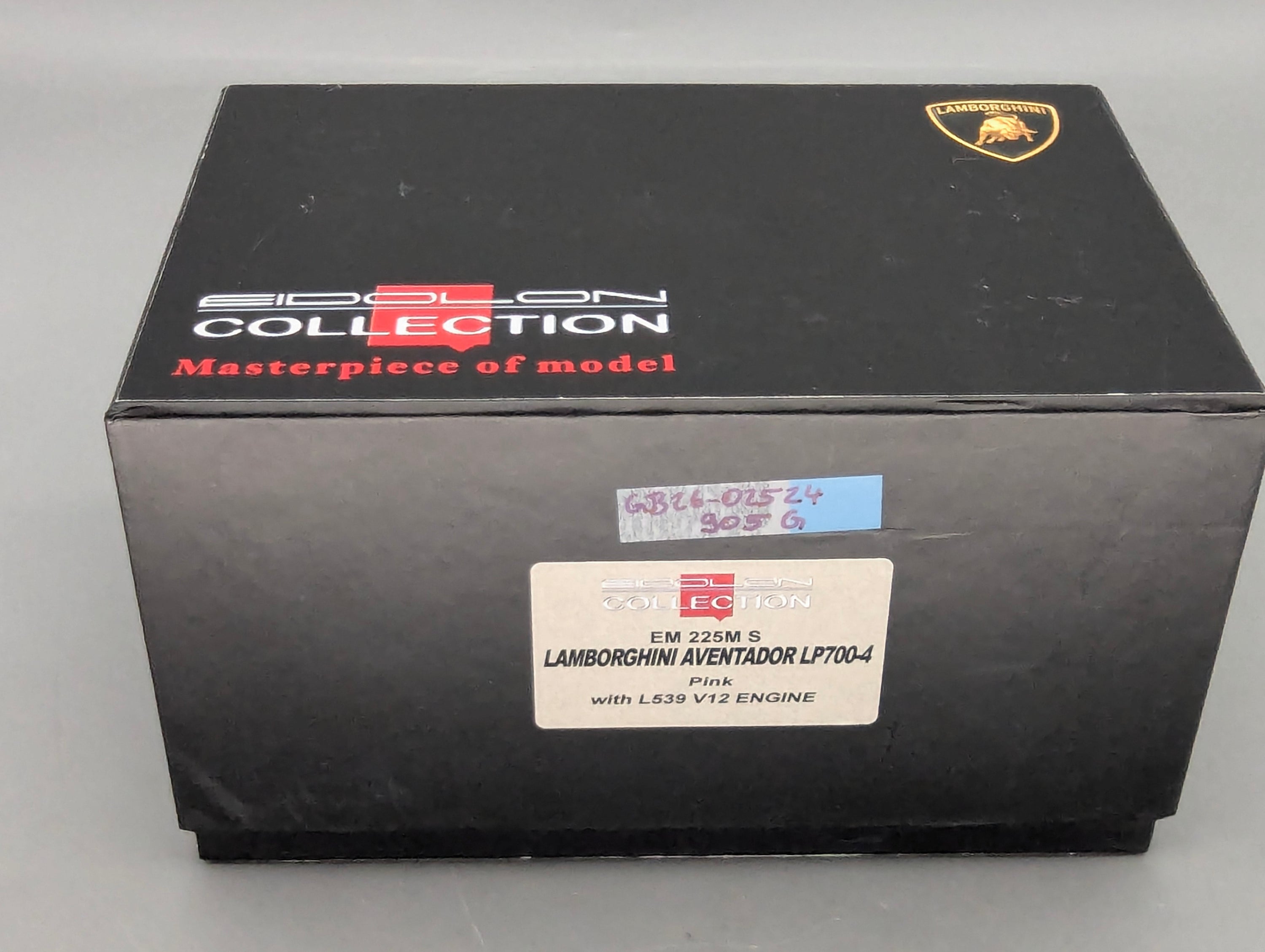 Eidolon Make Up 1:43 Lamborghini Aventador LP700-4 Pink Engine Set 2011 OVP