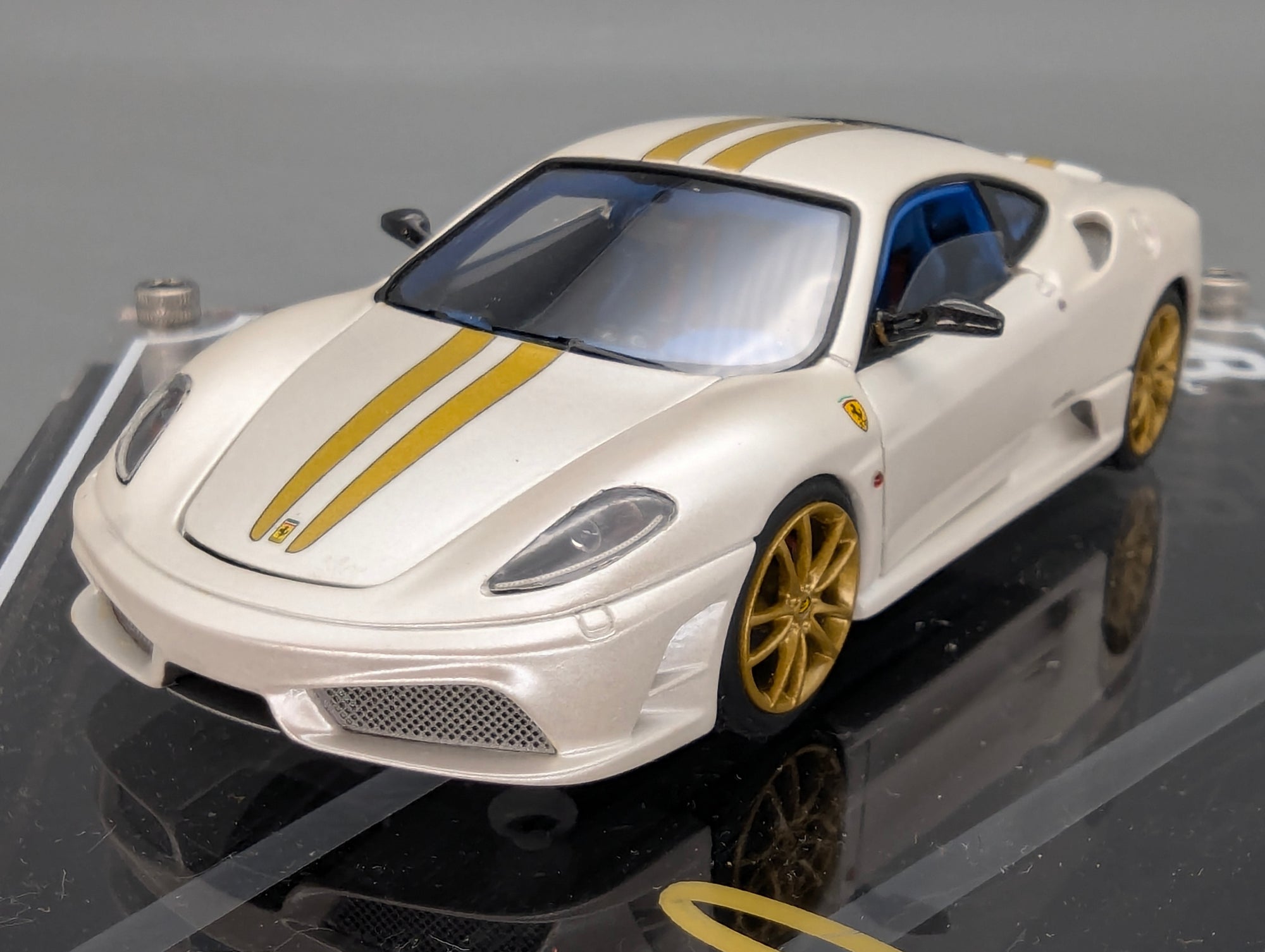 MR Collection 1:43 Ferrari 430 Scuderia Open & Close Modell Ltd 20/20 Engine Set OVP