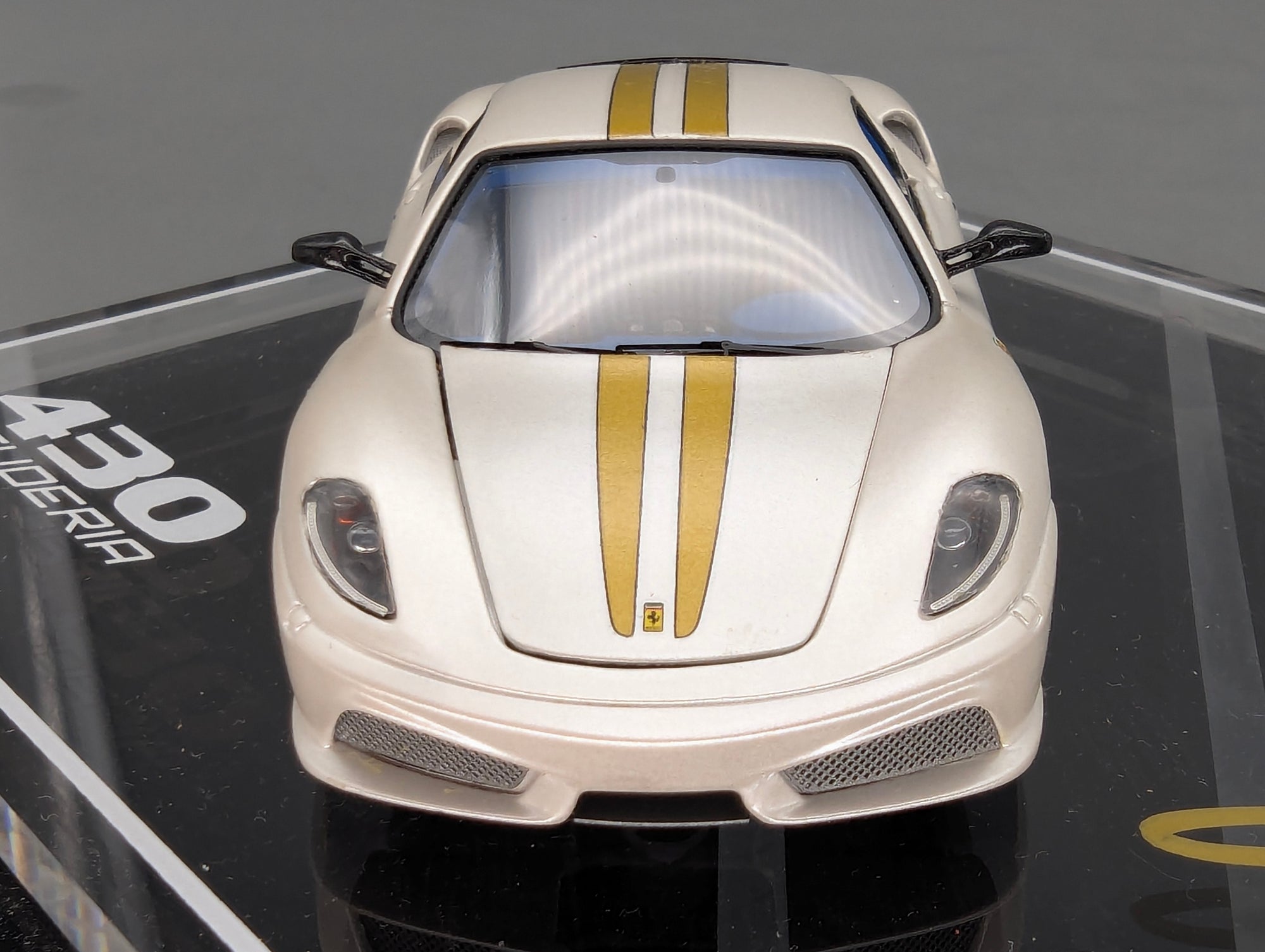 MR Collection 1:43 Ferrari 430 Scuderia Open & Close Modell Ltd 20/20 Engine Set OVP