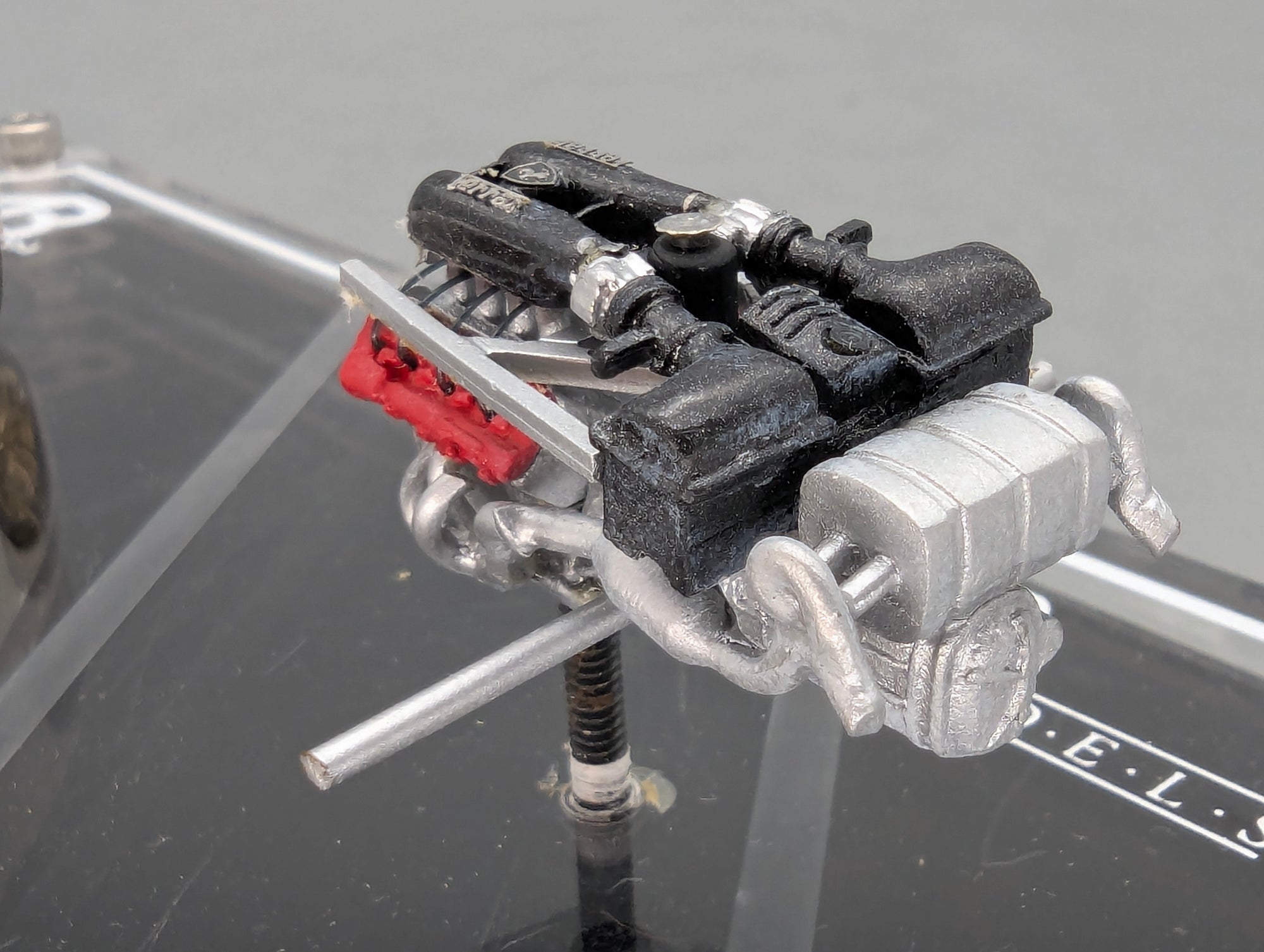 MR Collection 1:43 Ferrari 430 Scuderia Open & Close Modell Ltd 20/20 Engine Set OVP