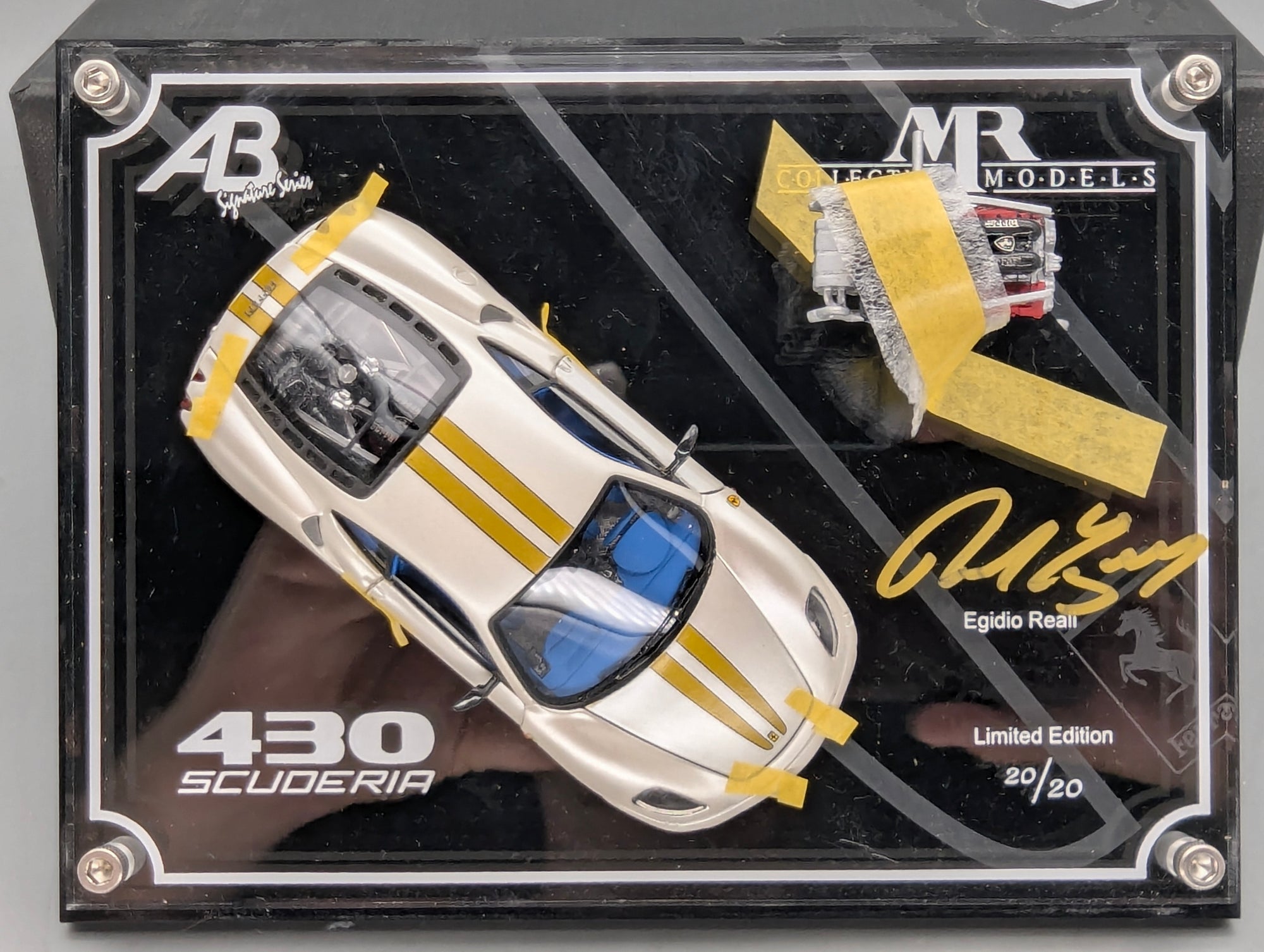 MR Collection 1:43 Ferrari 430 Scuderia Open & Close Modell Ltd 20/20 Engine Set OVP