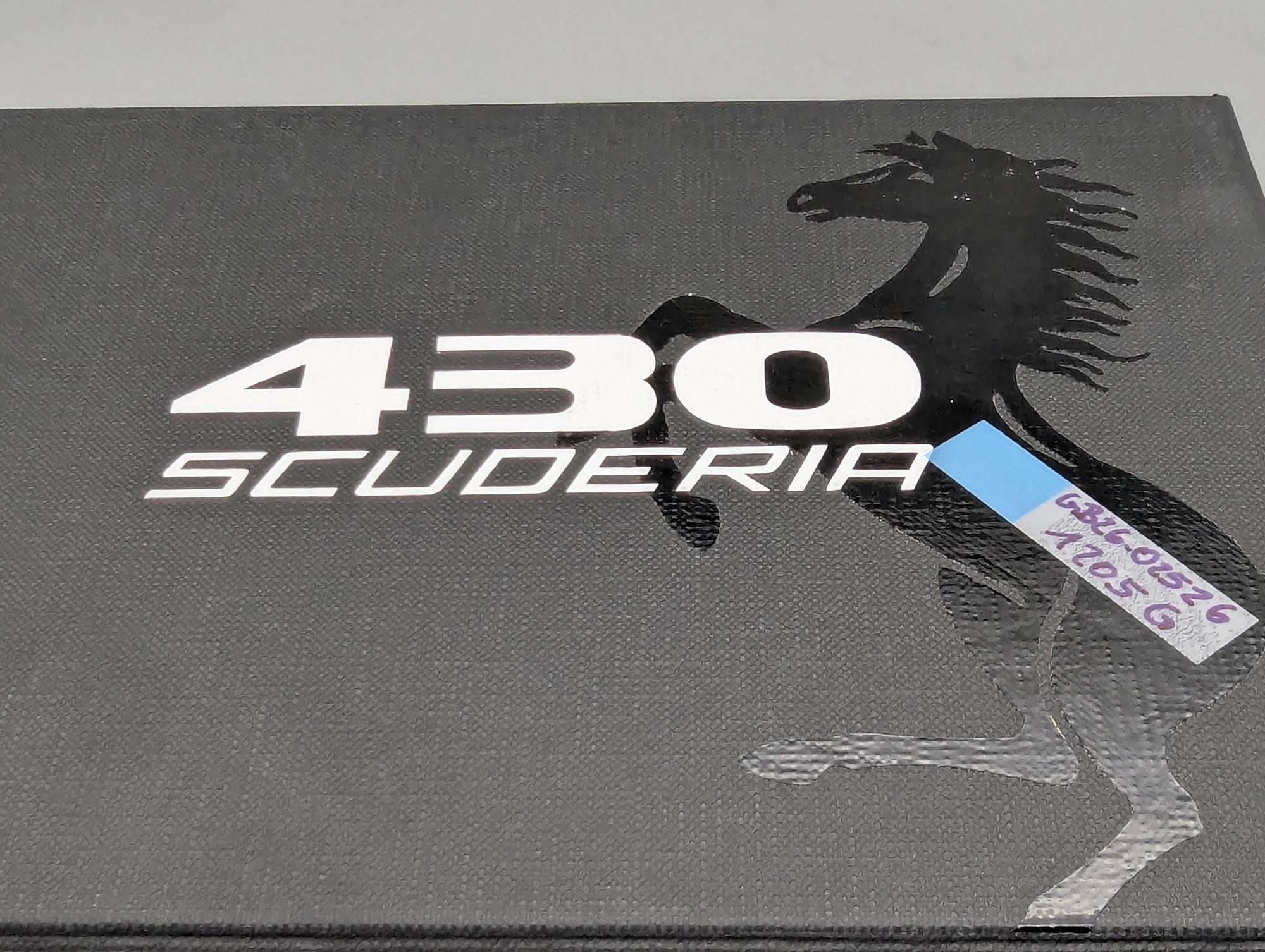 MR Collection 1:43 Ferrari 430 Scuderia Open & Close Modell Ltd 20/20 Engine Set OVP