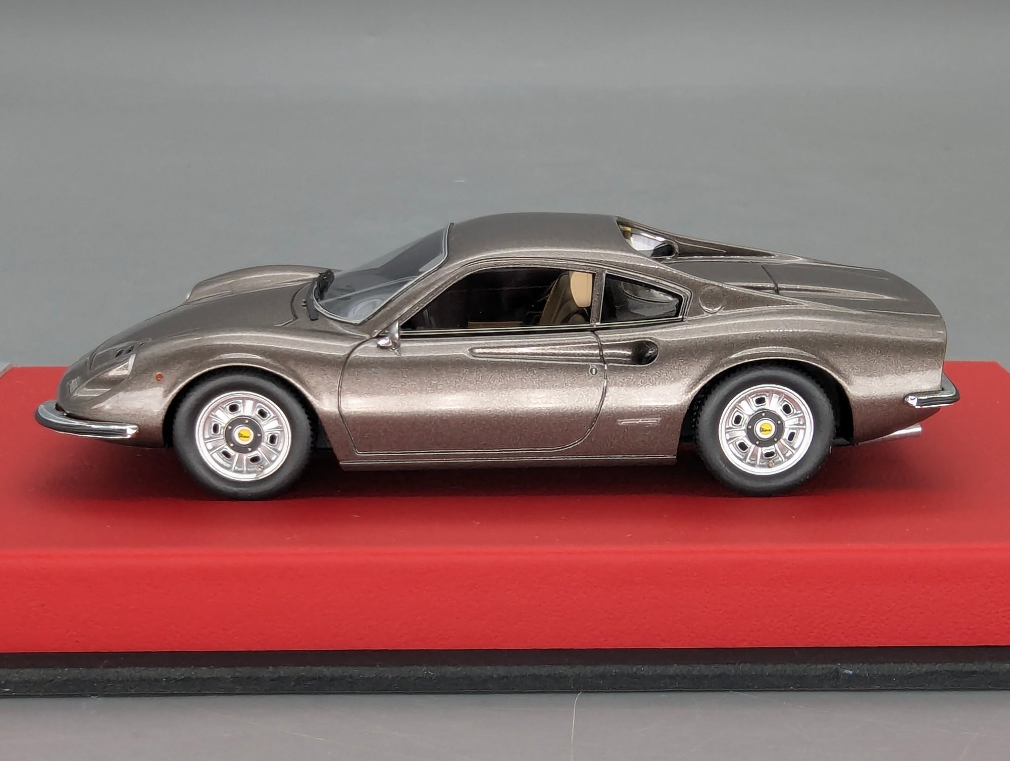 Modellautos 1:43 BBR Ferrari 246 GT Dino 1973 S/N 03580 RM Auction 2016 14/20 OVP