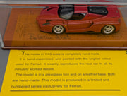 Modellautos 1:43 BBR Ferrari Enzo Paris 2002 Rot Echt-Lederplatte Vitrine OVP