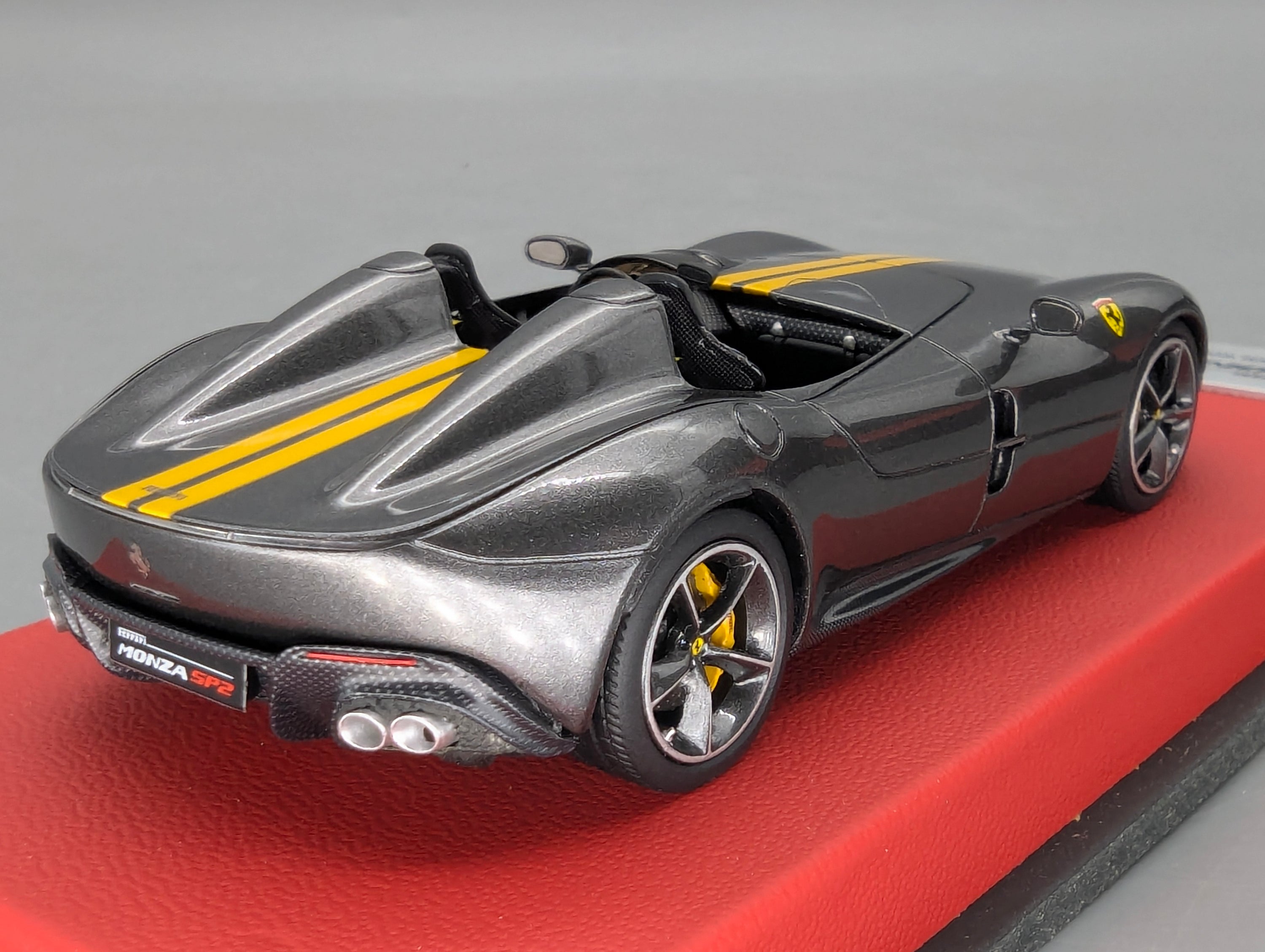 Modellautos 1:43 BBR Concept43 Ferrari Monza SP2 Met. Grau Gelb Ltd 04/20 OVP