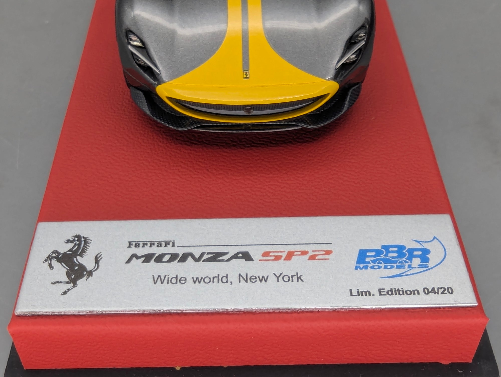 Modellautos 1:43 BBR Concept43 Ferrari Monza SP2 Met. Grau Gelb Ltd 04/20 OVP