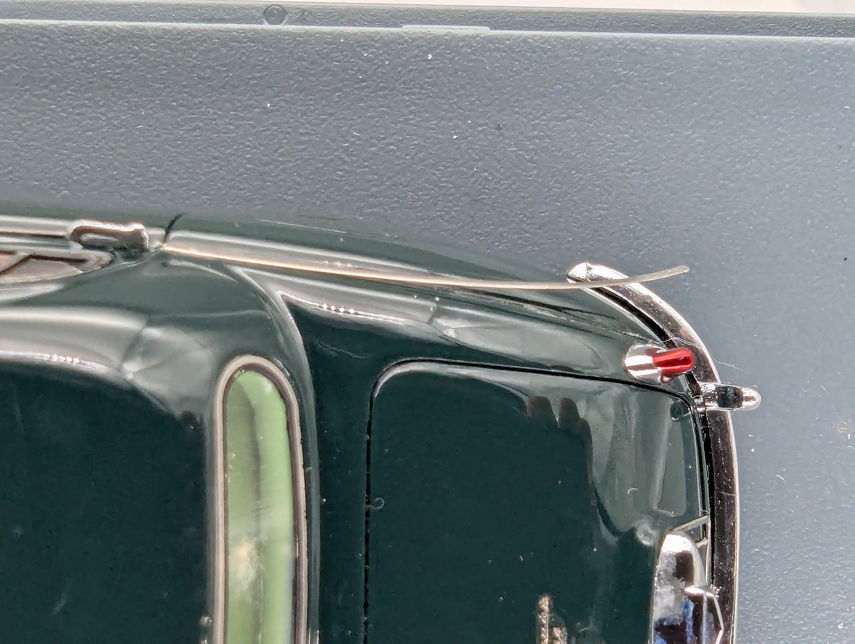 Modellautos 1:43 Neo Scale Models Jaguar 3.4 British Racing Green mit OVP