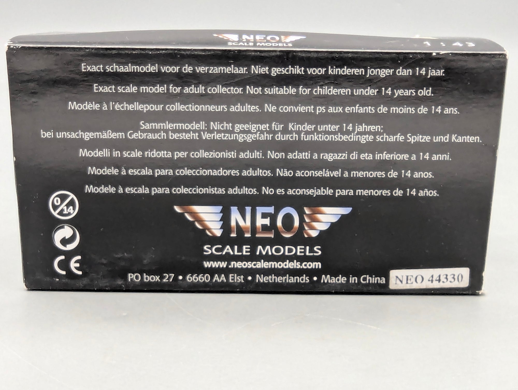 Modellautos 1:43 Neo Scale Models Jaguar 3.4 British Racing Green mit OVP