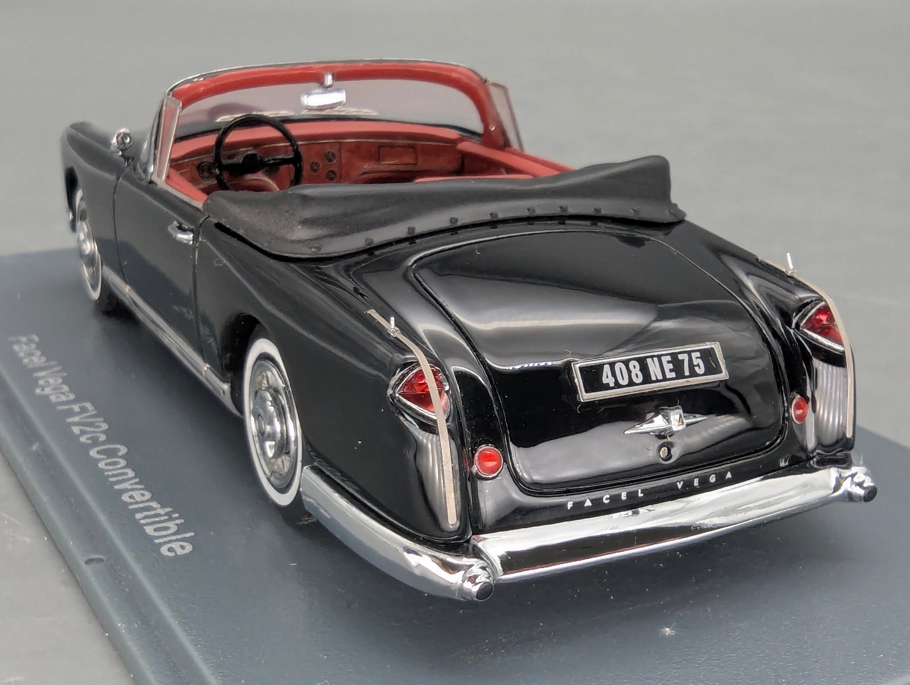 Modellautos 1:43 Neo Scale Models Facel Vega FV2c Convertible Schwarz mit OVP