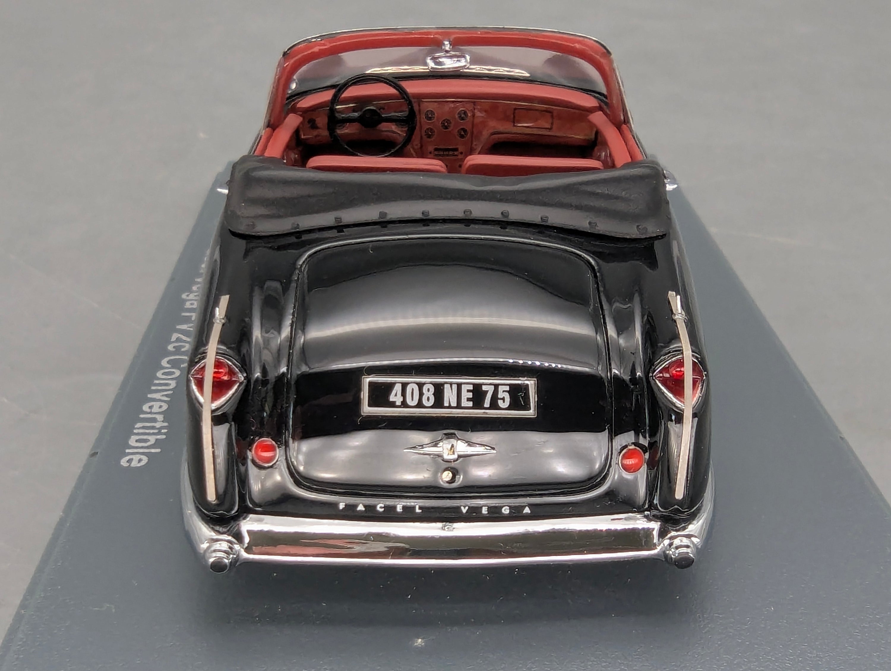 Modellautos 1:43 Neo Scale Models Facel Vega FV2c Convertible Schwarz mit OVP