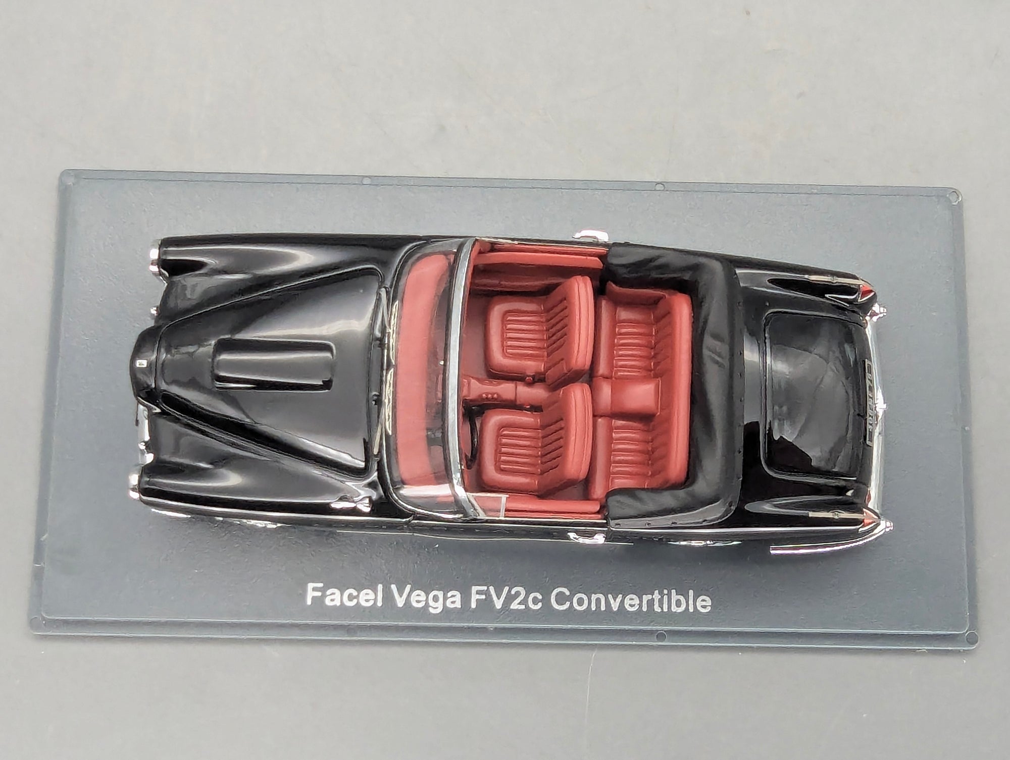 Modellautos 1:43 Neo Scale Models Facel Vega FV2c Convertible Schwarz mit OVP