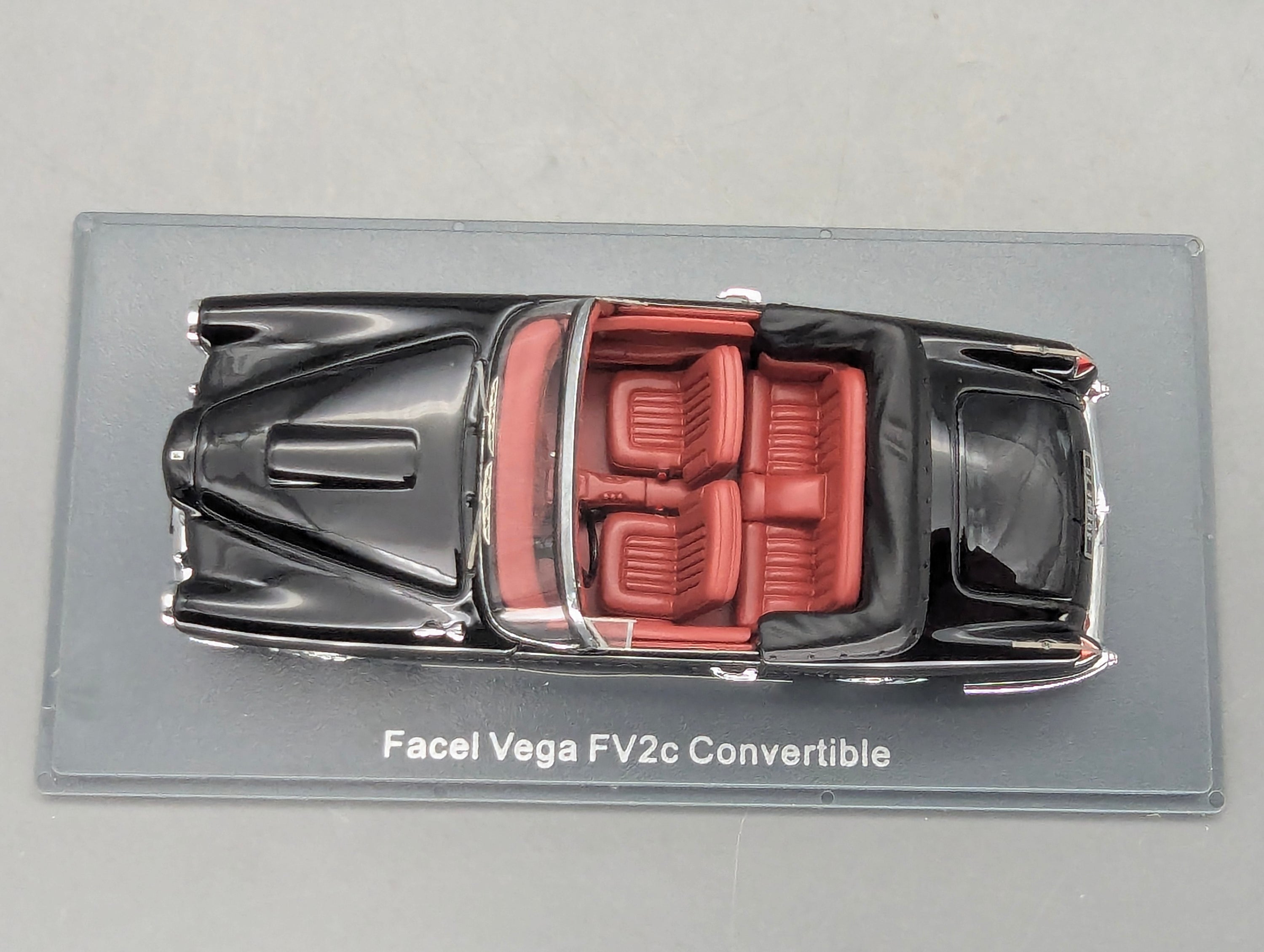 Modellautos 1:43 Neo Scale Models Facel Vega FV2c Convertible Schwarz mit OVP