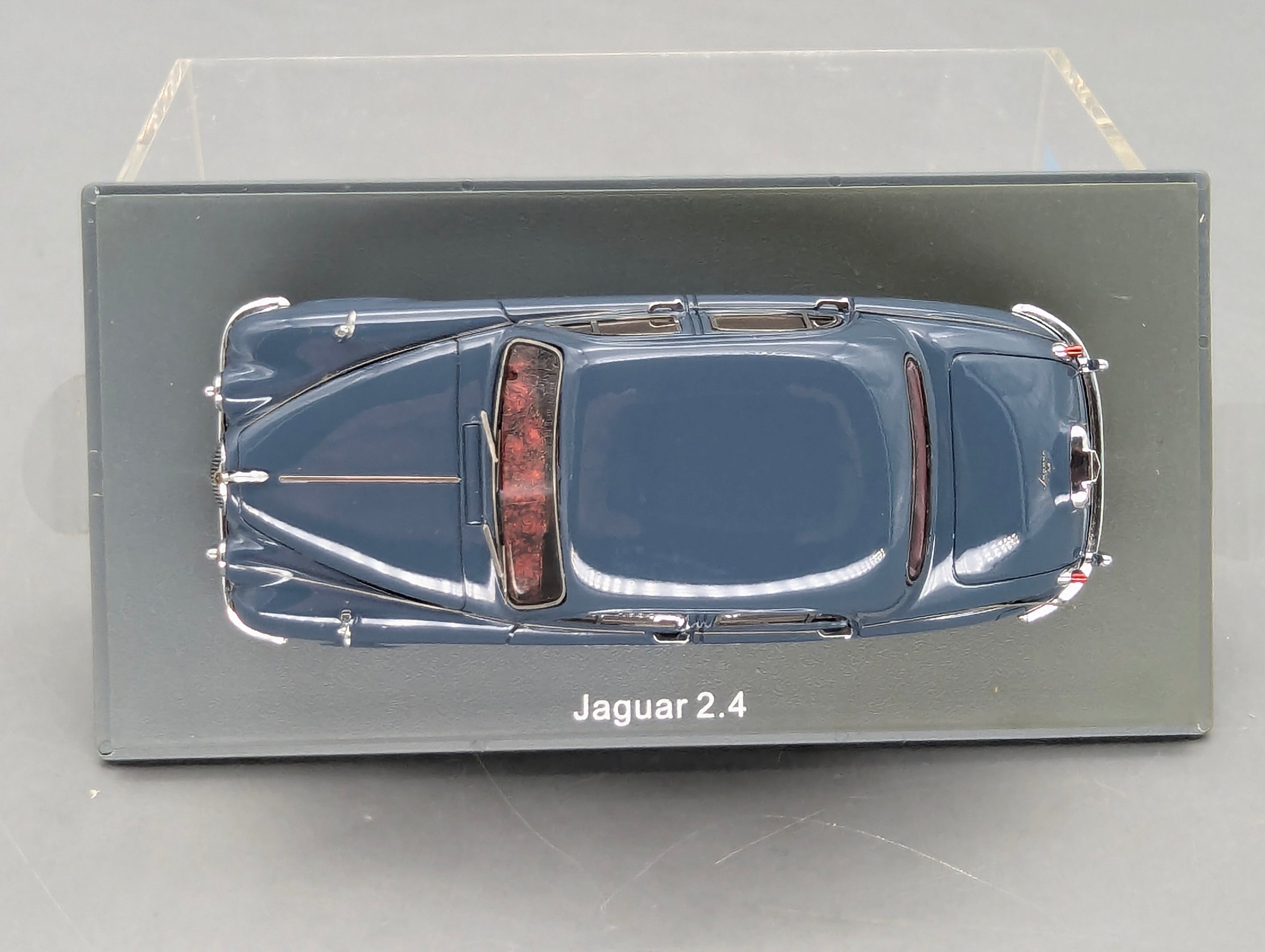 Modellautos 1:43 Neo Scale Models Jaguar 2.4 Blau mit OVP