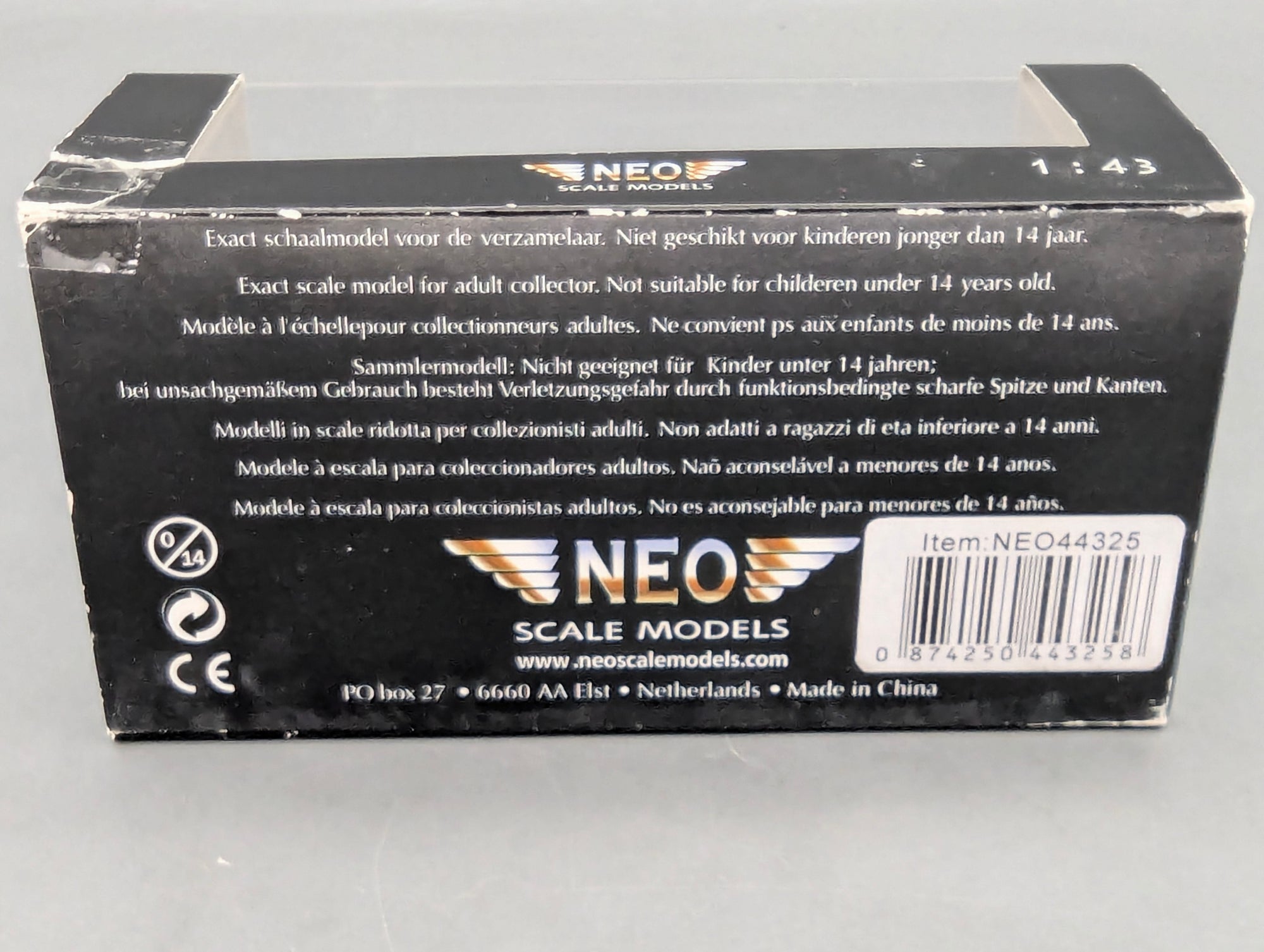 Modellautos 1:43 Neo Scale Models Bristol 401 mit OVP