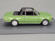 Modellautos 1:43 Neo Scale Models BMW 2002 Baur Grün mit OVP