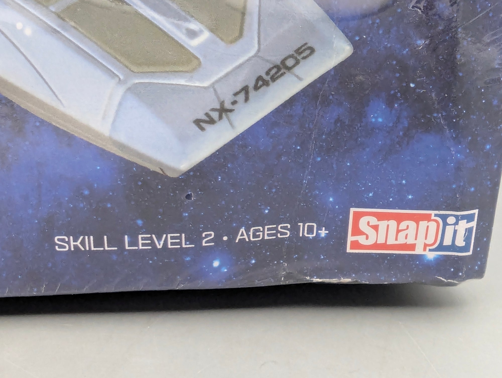 Raumschiff Modell Bausatz 1:1000 Polar Lights  Star Trek Deep Space Nine U.S.S. Defiant NX-74205 mit OVP