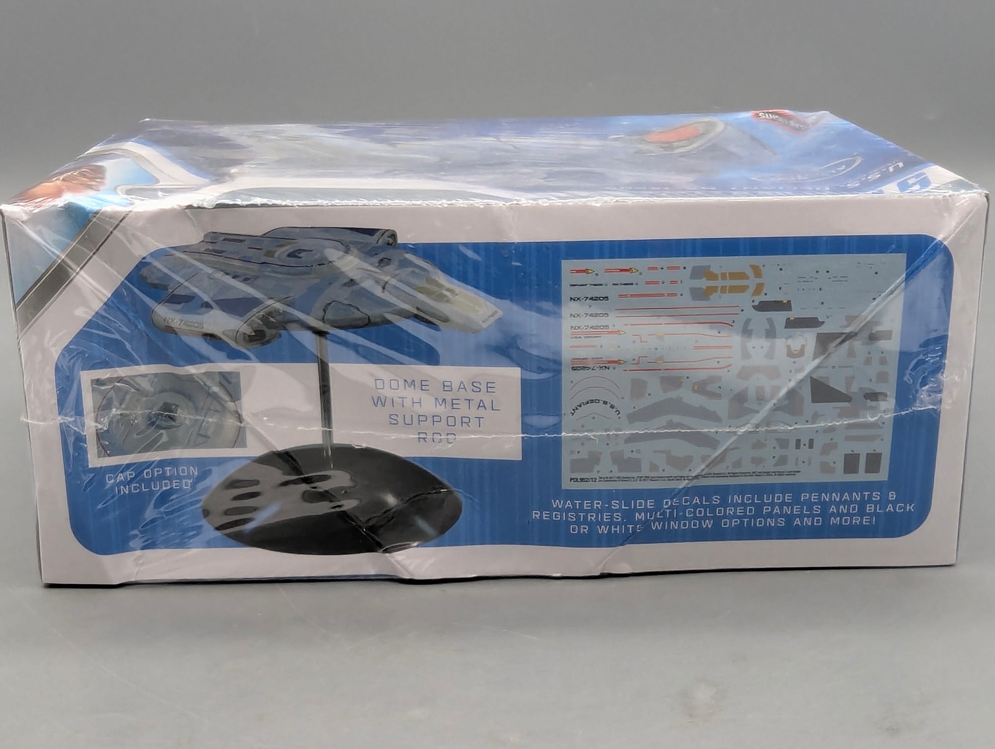 Raumschiff Modell Bausatz 1:1000 Polar Lights  Star Trek Deep Space Nine U.S.S. Defiant NX-74205 mit OVP