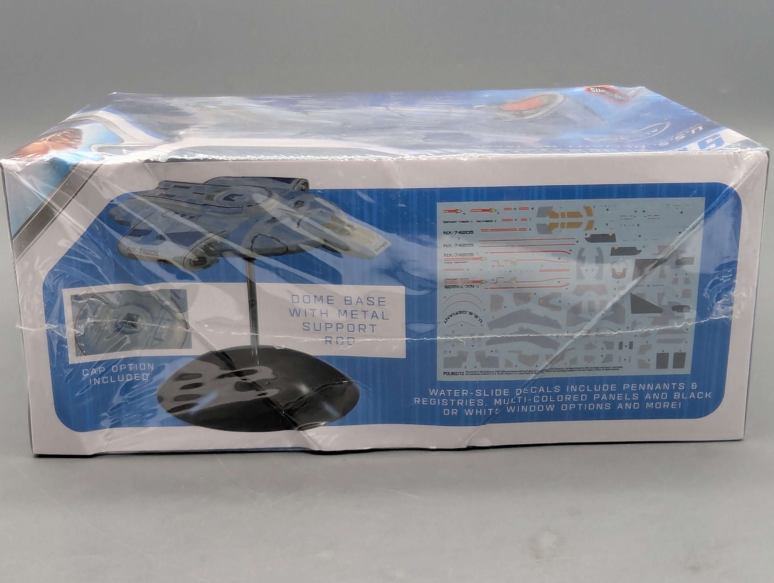 Raumschiff Modell Bausatz 1:1000 Polar Lights  Star Trek Deep Space Nine U.S.S. Defiant NX-74205 mit OVP