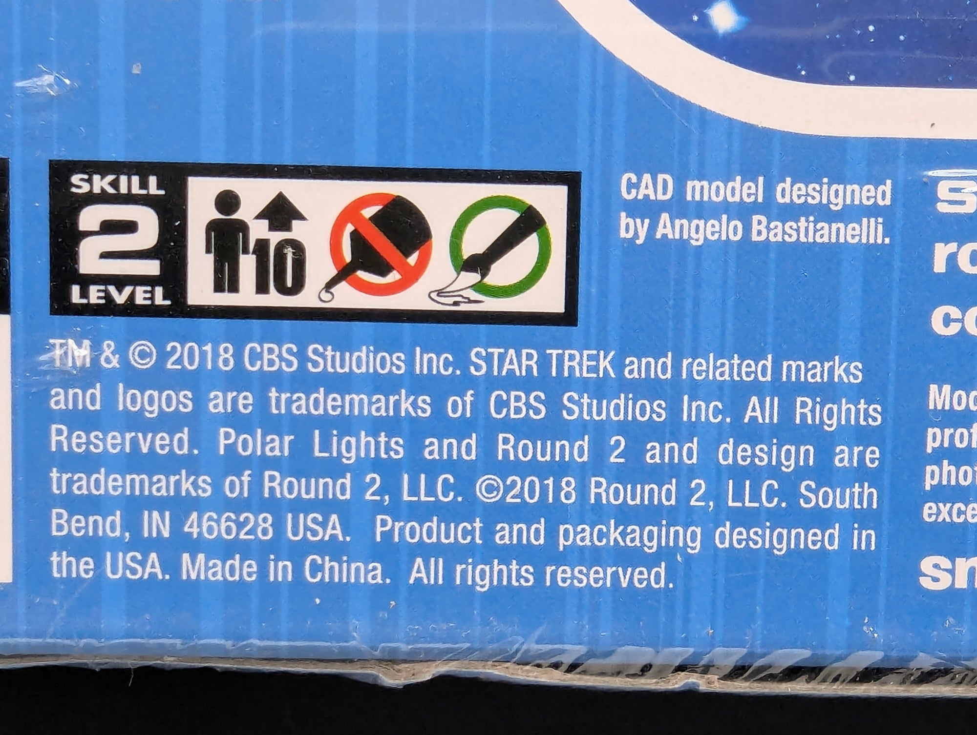 Raumschiff Modell Bausatz 1:1000 Polar Lights  Star Trek Deep Space Nine U.S.S. Defiant NX-74205 mit OVP