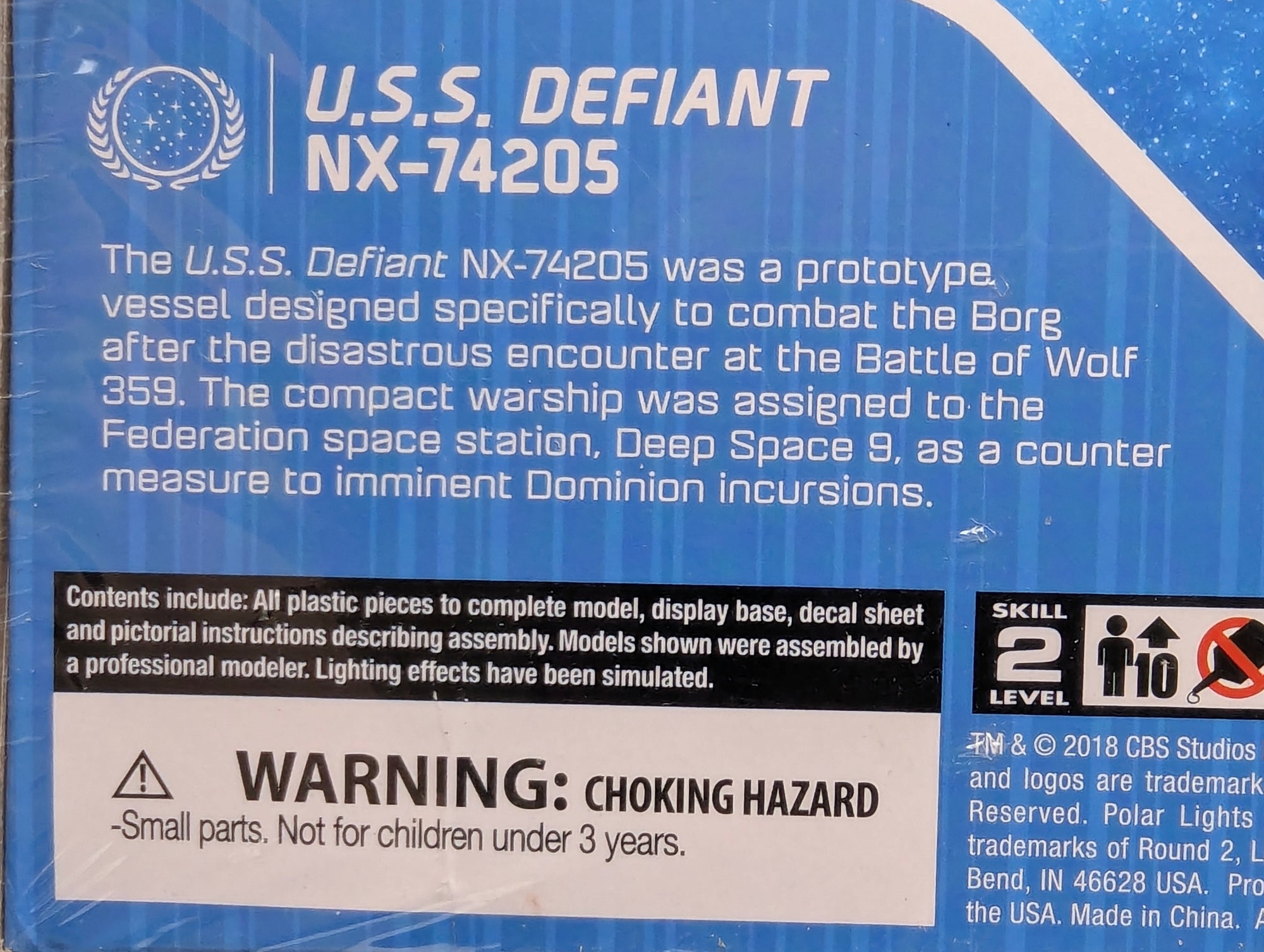 Raumschiff Modell Bausatz 1:1000 Polar Lights  Star Trek Deep Space Nine U.S.S. Defiant NX-74205 mit OVP