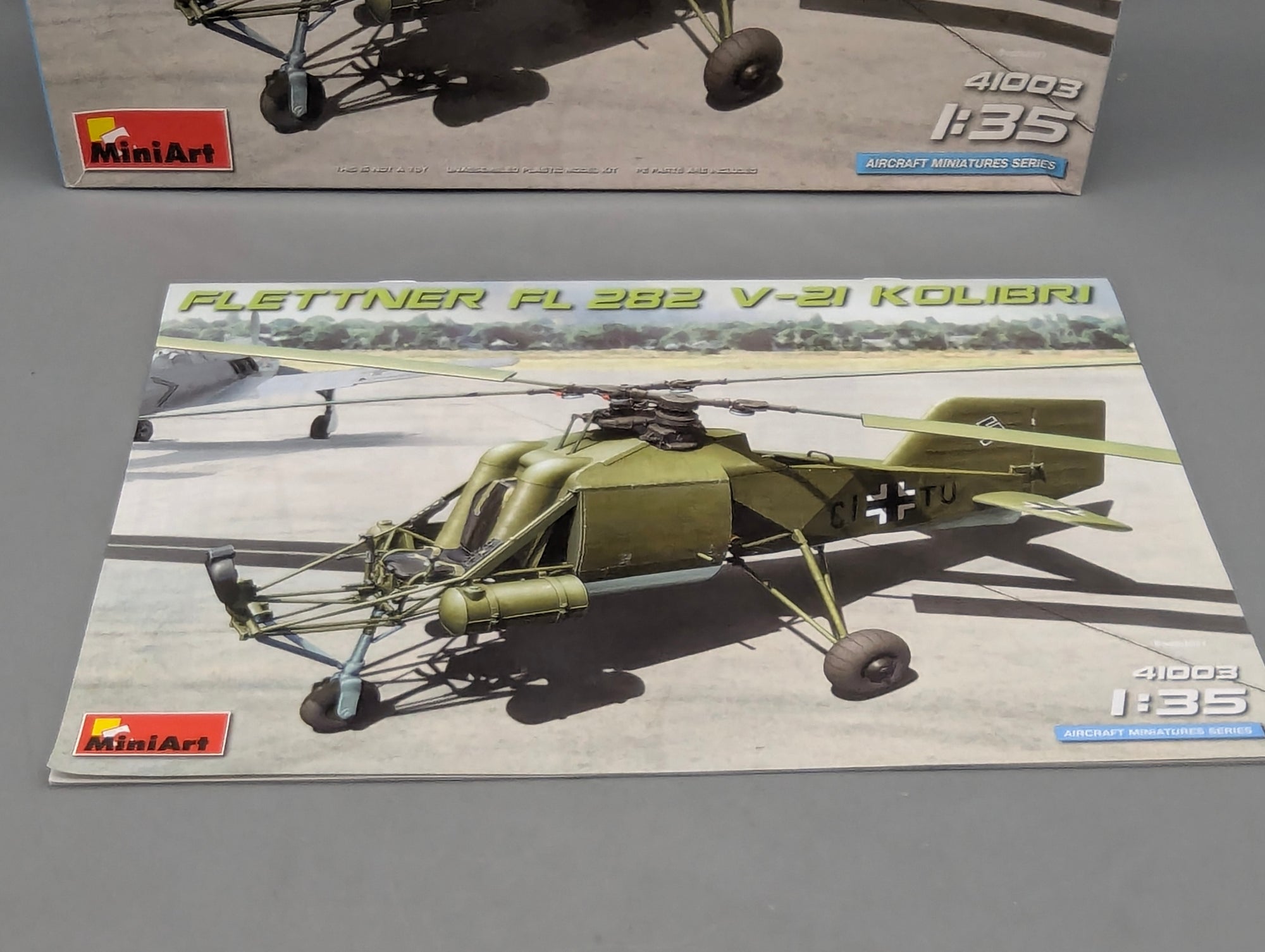 Hubschrauber Modell Bausatz 1:35 MiniArt 41003 Flettner FL 282 V-21 Kolibri mit OVP