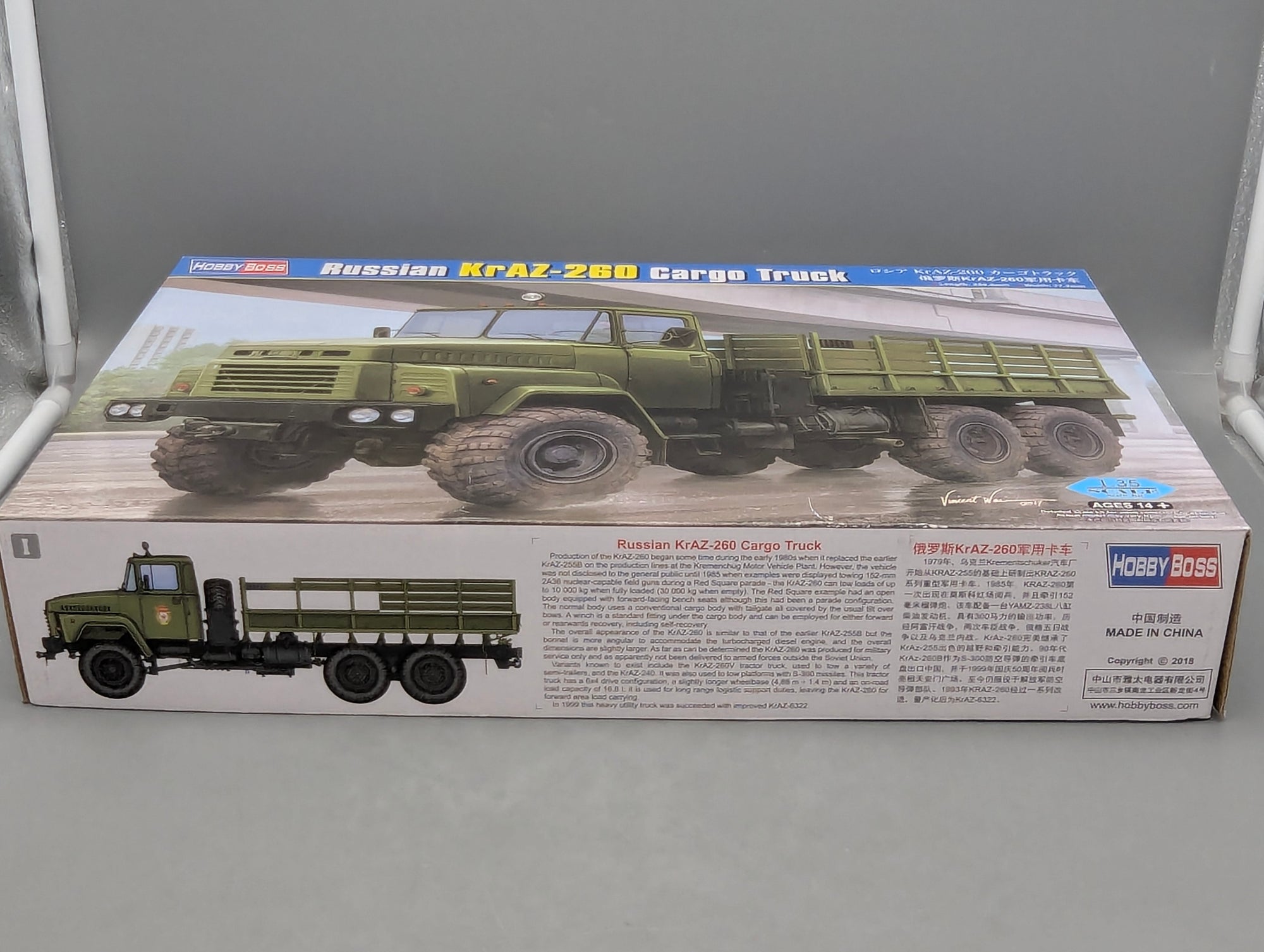 LKW Modell Bausatz 1:35 Hobby Boss 85510 Russian KrAZ-260 Cargo Truck mit OVP