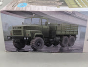 LKW Modell Bausatz 1:35 Hobby Boss 85510 Russian KrAZ-260 Cargo Truck mit OVP