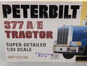 LKW Modell Bausatz 1:24 amt Round2 Peterbilt 377 A/E Tractor Zugmaschine mit OVP