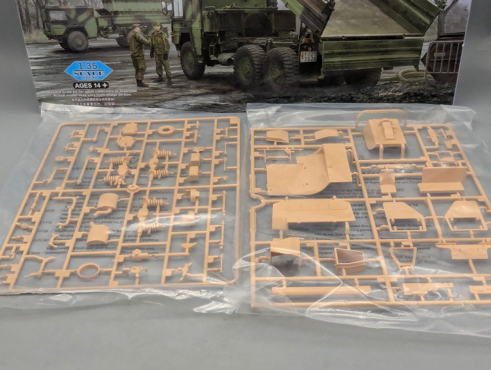 LKW Modell Bausatz 1:35 Hobby Boss 85520 LKW 7t Dump Truck mit OVP