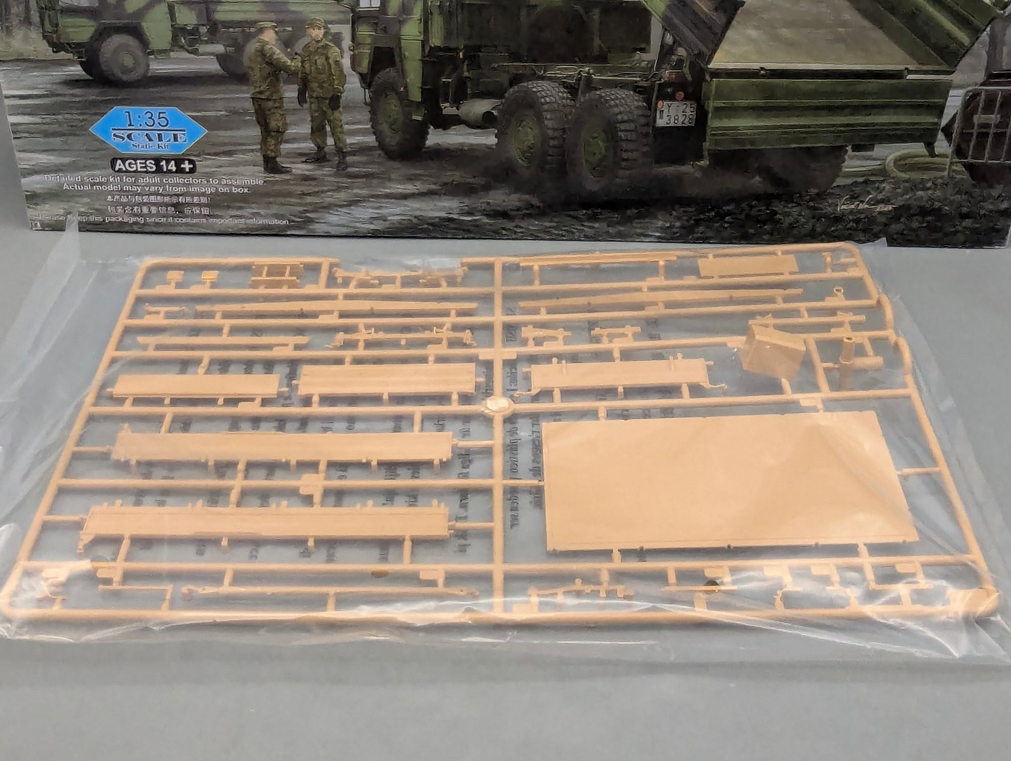 LKW Modell Bausatz 1:35 Hobby Boss 85520 LKW 7t Dump Truck mit OVP