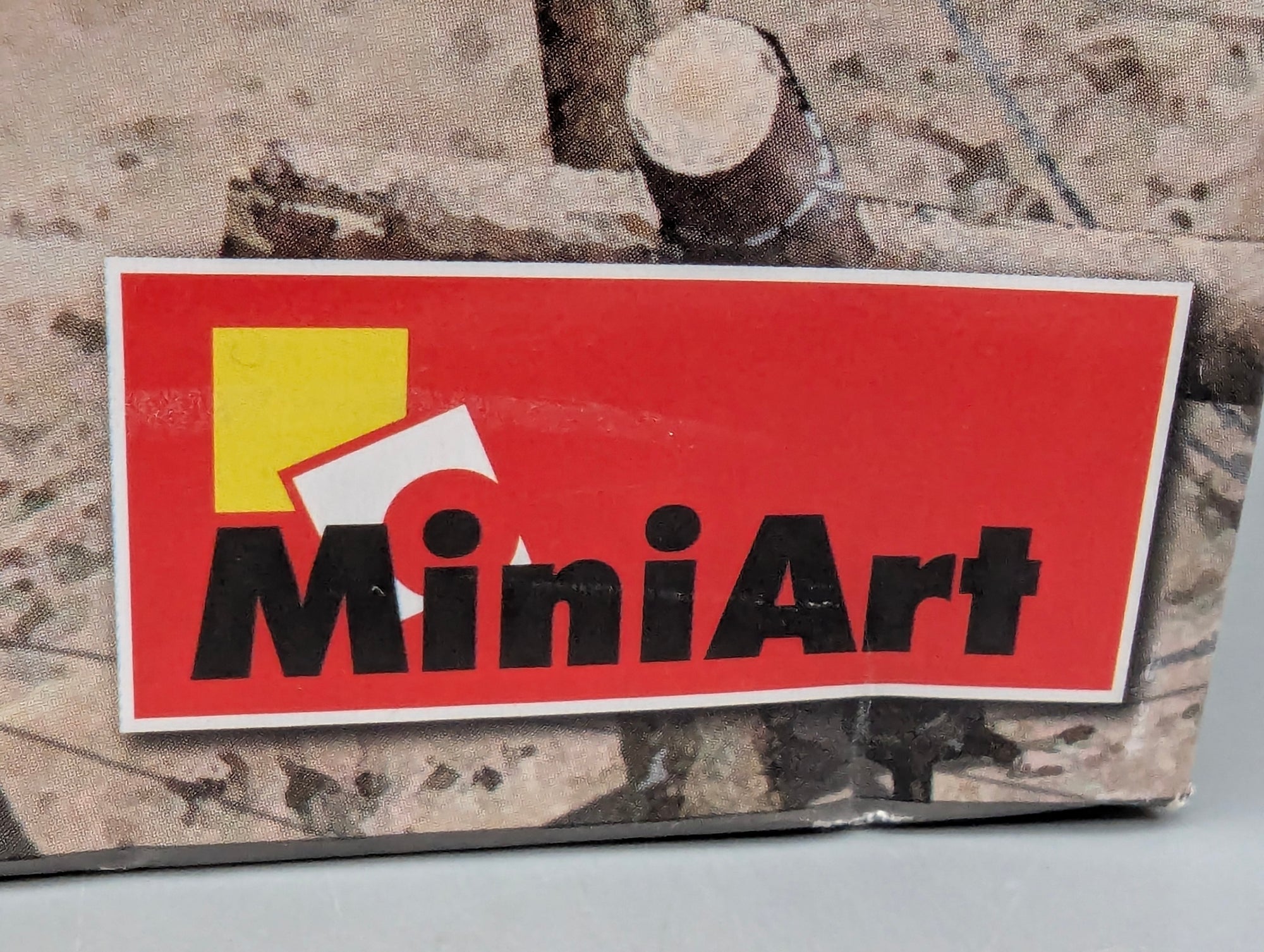 Panzer Modell Bausatz 1:35 MiniArt 35221 Pz.Kpfw.III Ausf.B w/Crew mit OVP