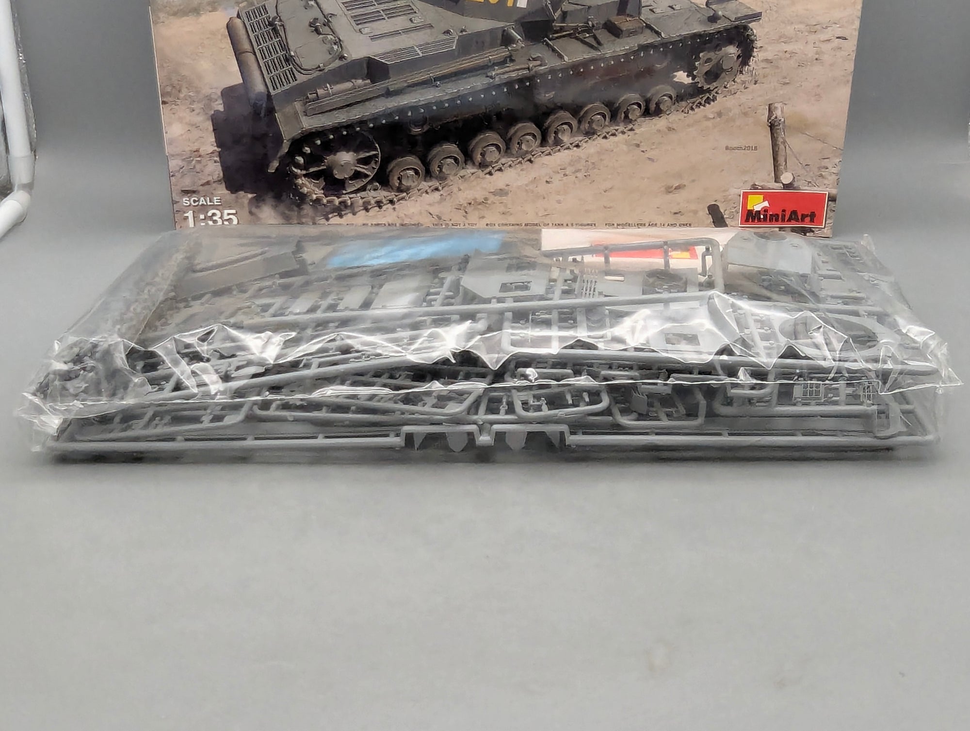 Panzer Modell Bausatz 1:35 MiniArt 35221 Pz.Kpfw.III Ausf.B w/Crew mit OVP