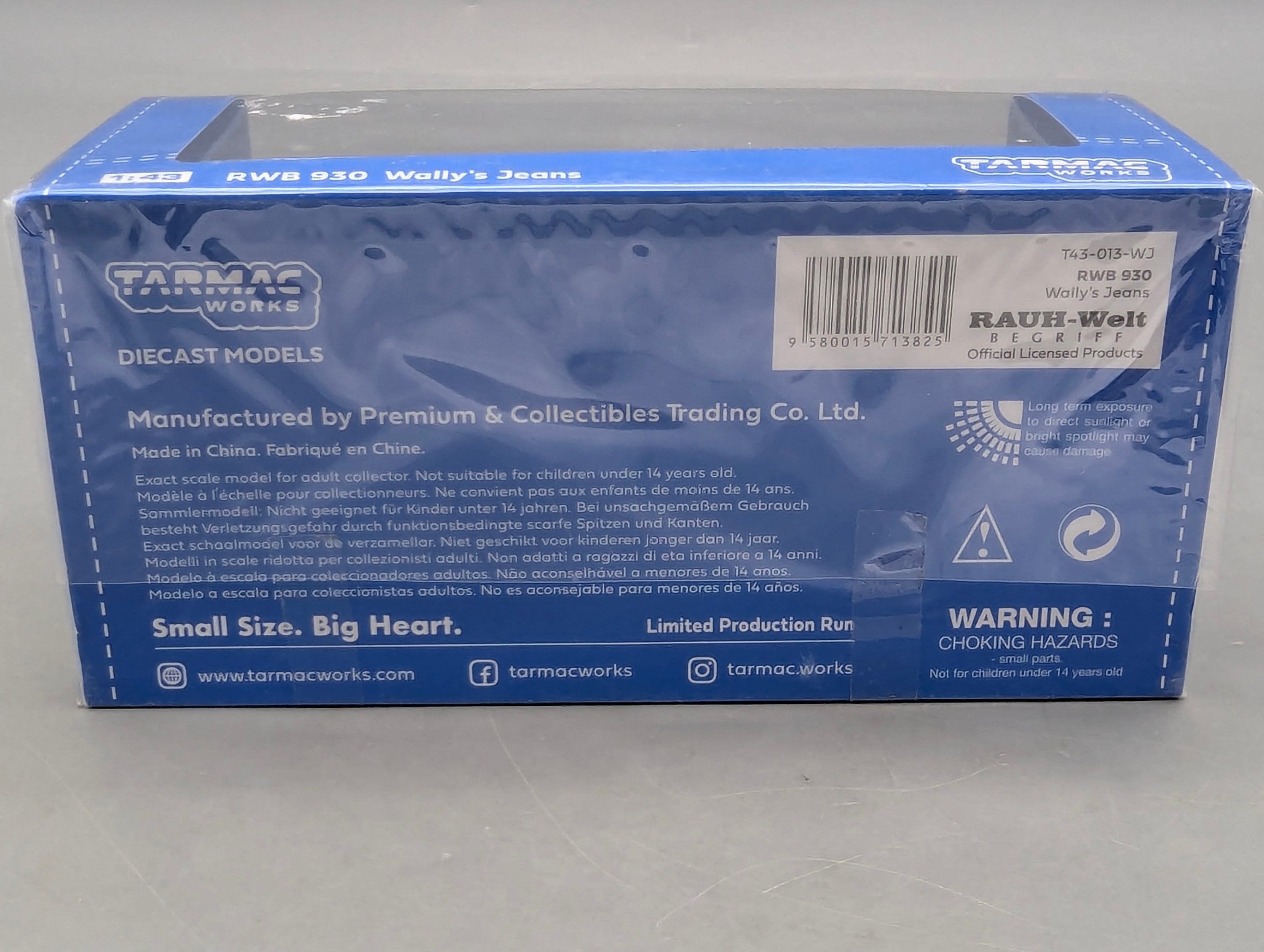 Model Cars 1:43 Minichamps Mercedes Benz SL65 AMG Black Series Silver with original packaging