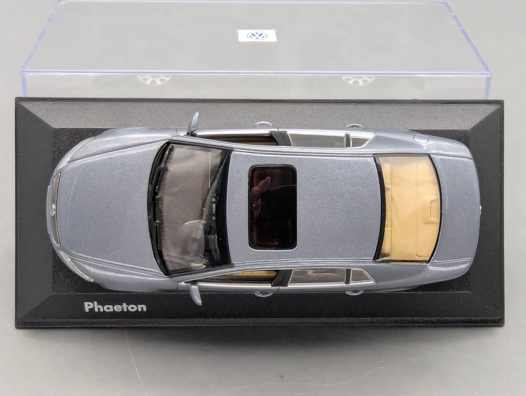 Model Cars 1:43 Minichamps Mercedes Benz SL65 AMG Black Series Silver with original packaging
