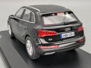 Coches en miniatura 1:43 Minichamps Mercedes Benz SL65 AMG Black Series Plata con embalaje original