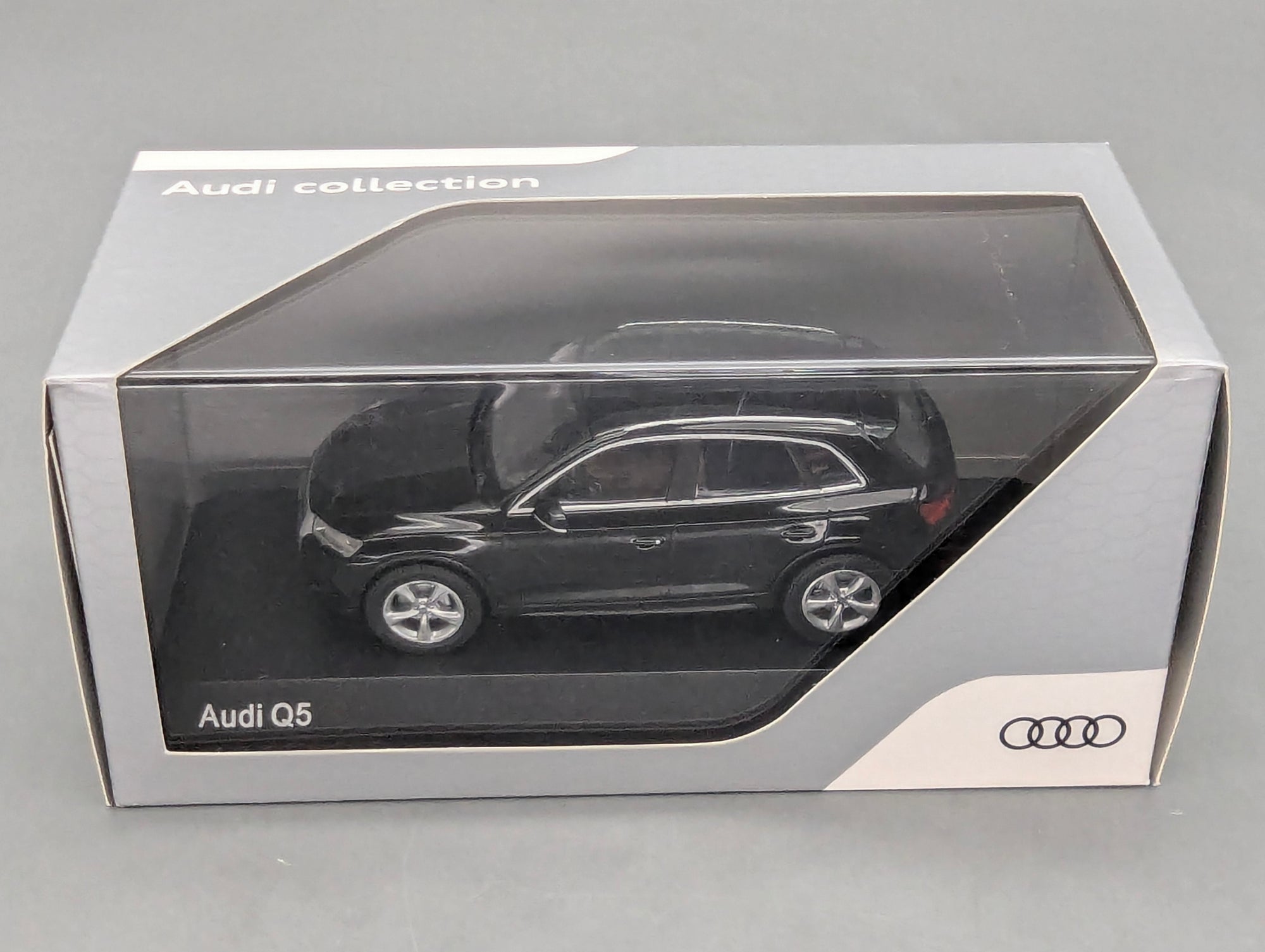 Coches en miniatura 1:43 Minichamps Mercedes Benz SL65 AMG Black Series Plata con embalaje original