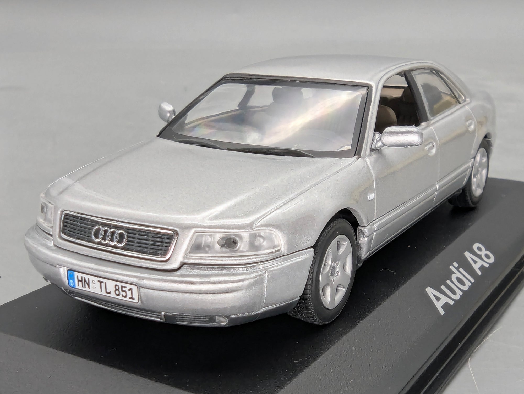 Model Cars 1:43 Minichamps Mercedes Benz SL65 AMG Black Series Silver with original packaging